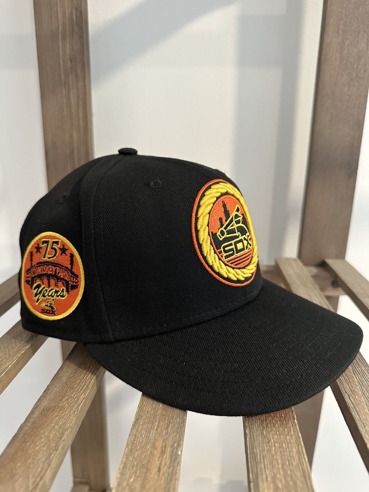 Lids LIDS CANDY CAIN CHICAGO WHITE SOX BATTERMAN 7 1/4 Size ONE SIZE - 1 Thumbnail
