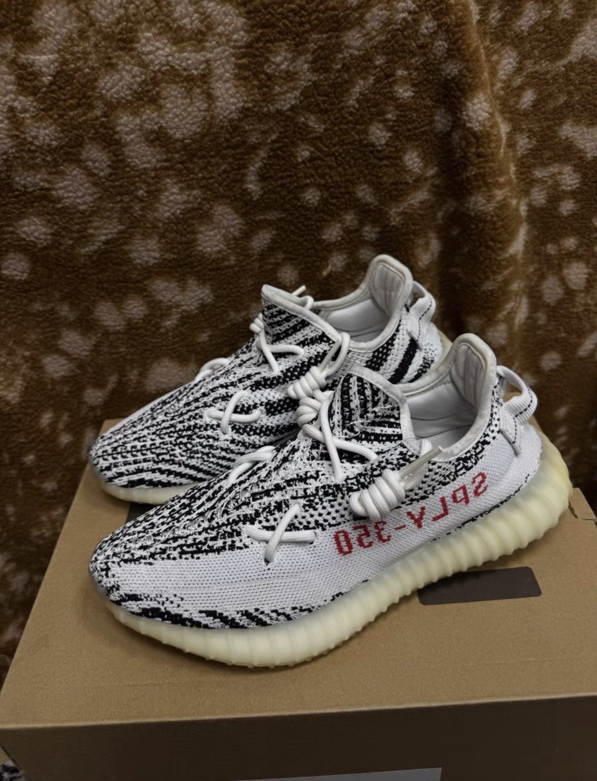 Adidas Adidas Yeezy 350 Zebra CP9654 K37 Size US 7 / EU 40 - 1 Thumbnail