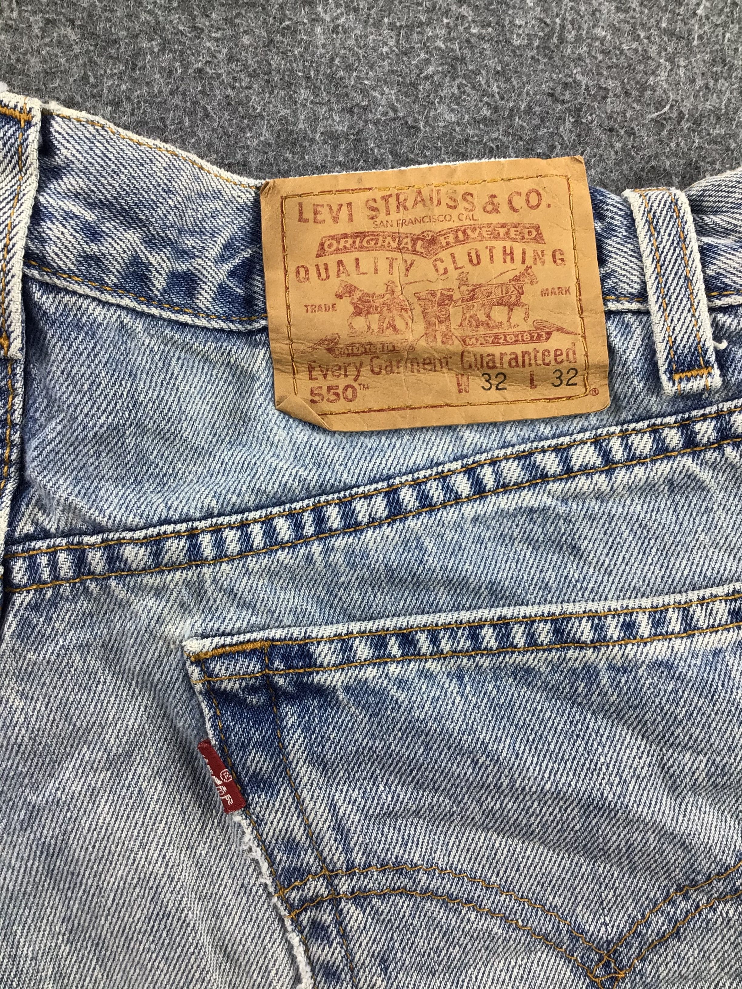 Levi's Vintage Levis 550 Jeans Medium Wash Denim KJ297 Size US 31 - 5 Thumbnail