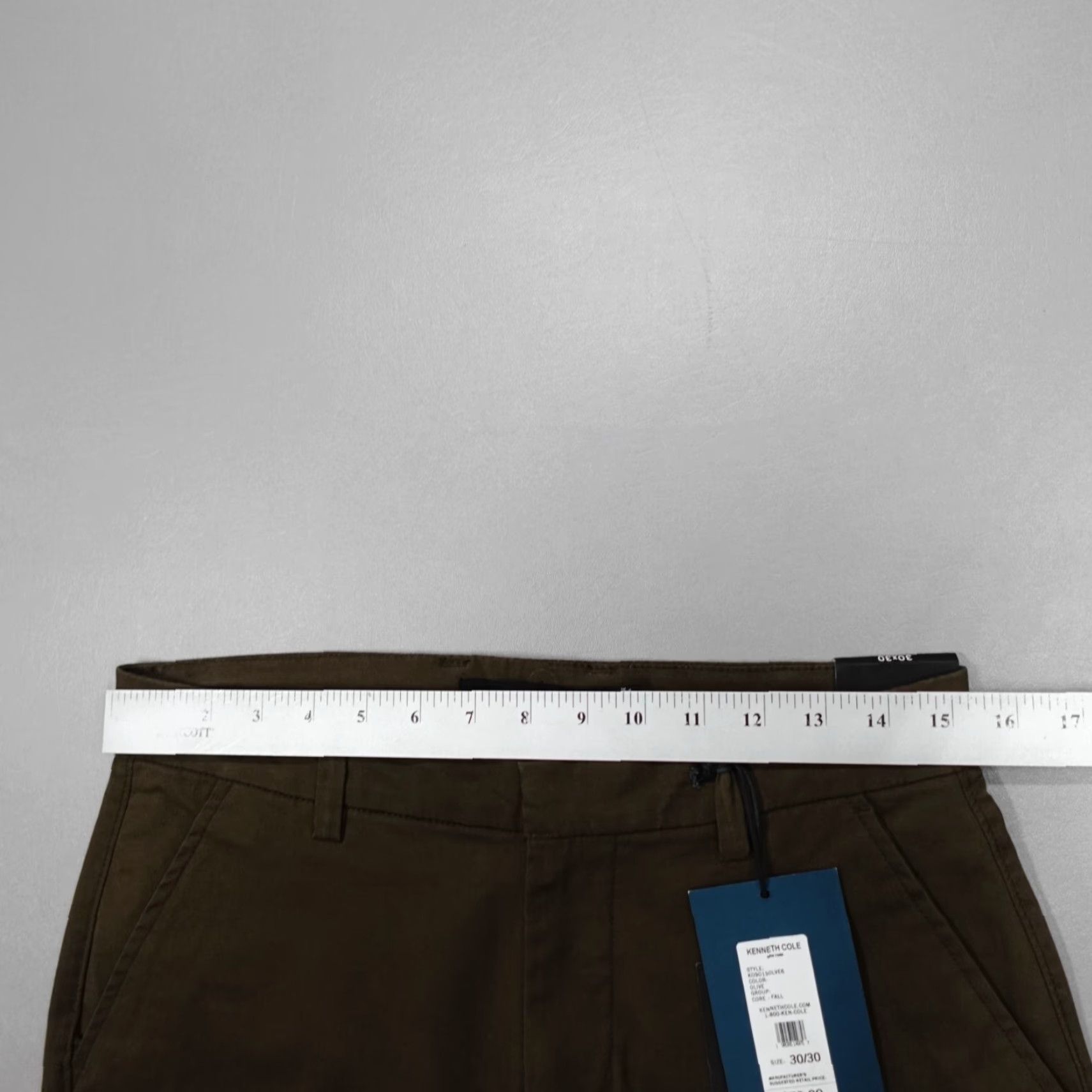 Kenneth Cole Kenneth Cole Cotton Stretch Cargo Pants Tapered Fit Olive Men's 30x30 Pants Mens Olive Cotton Stretch Cargo Pants Tapered Fit 30x30 Size US 30 / EU 46 - 7 Thumbnail