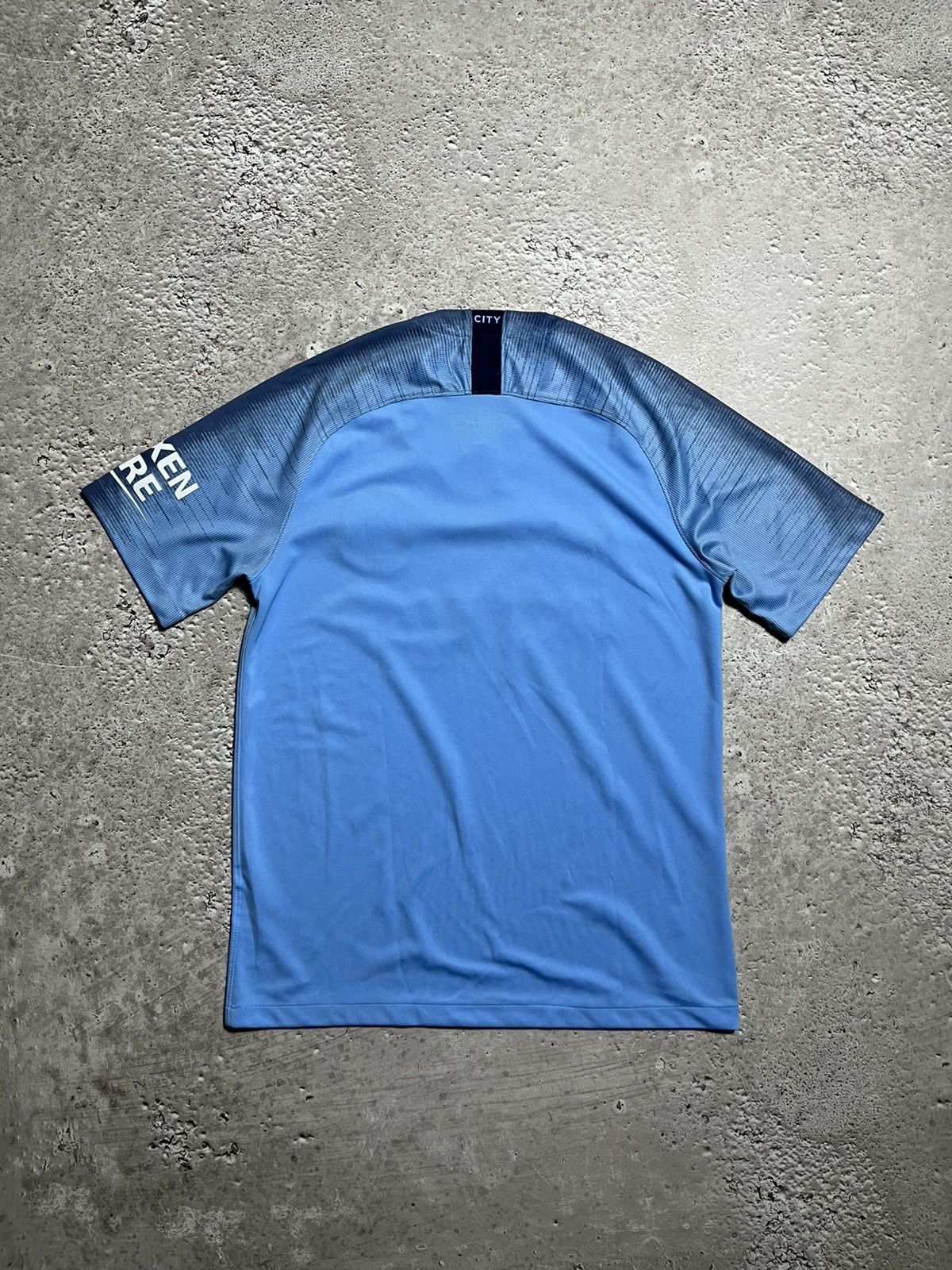 Nike Nike Manchester City 2018 Home Jersey Shirt Size M Size US M / EU 48-50 / 2 - 12 Thumbnail
