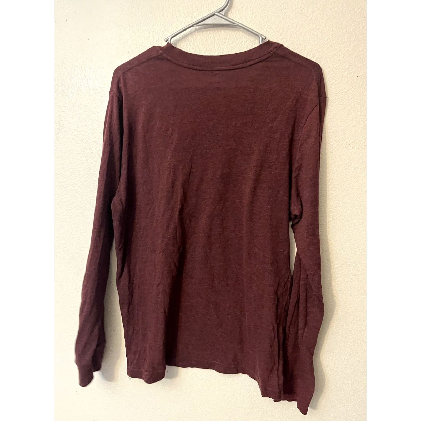 Old Navy Old Navy Shirt Mens M Maroon Men Henley Size Solid Size US M / EU 48-50 / 2 - 2 Thumbnail