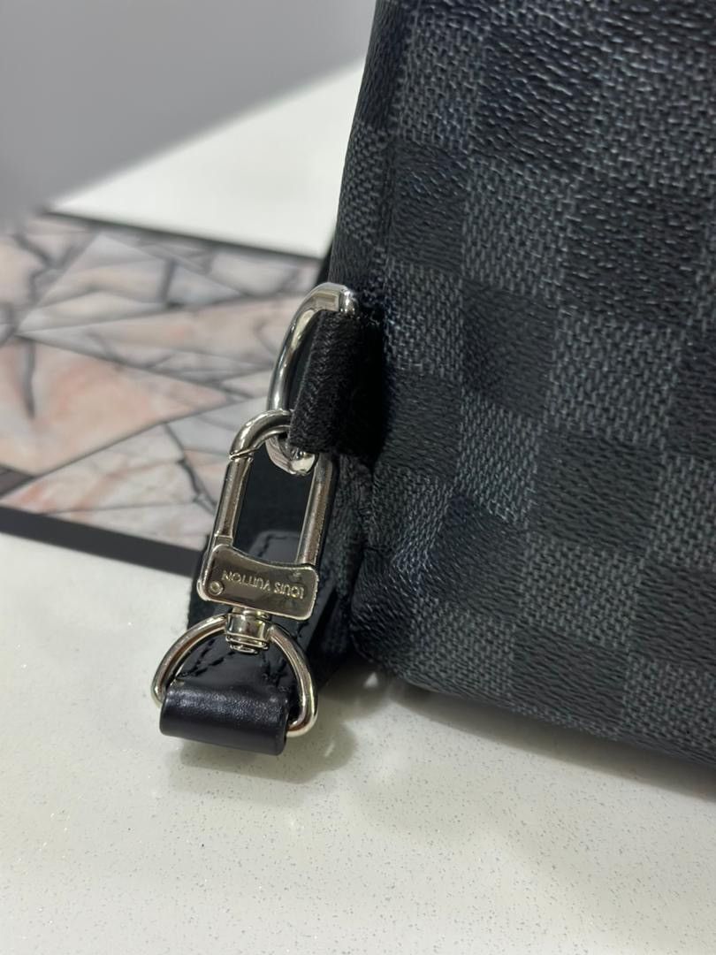 Louis Vuitton LOUIS VUITTON AVENUE DAMIER WORLD MAP GRAPHITE CANVAS SLING Size ONE SIZE - 10 Thumbnail