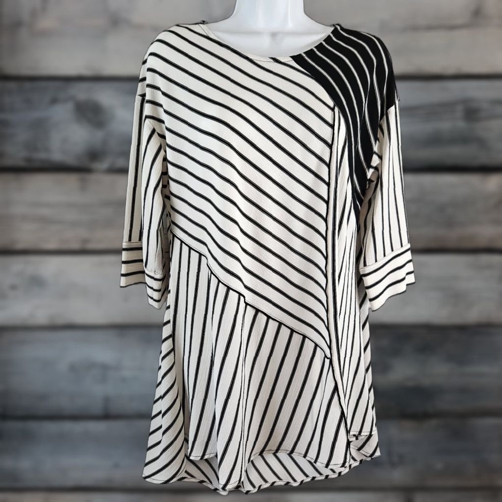 Vintage IC by Connie K Womens Tunic Blouse 3/4 Sleeve XS-Plus? (Please disregard) Size M / US 6-8 / IT 42-44 - 1 Thumbnail