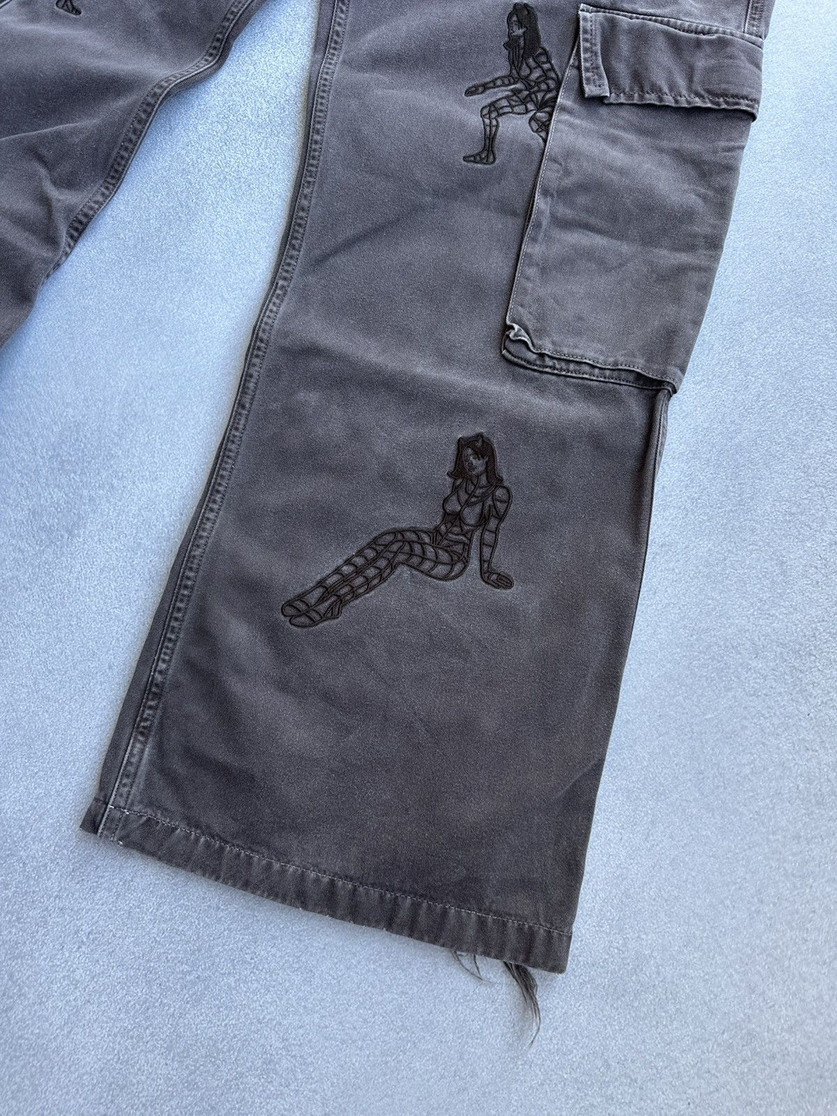 Systemic Systemic (システミック) x Slam Jam Graphic Cargo Pants Size US 32 / EU 48 - 6 Thumbnail