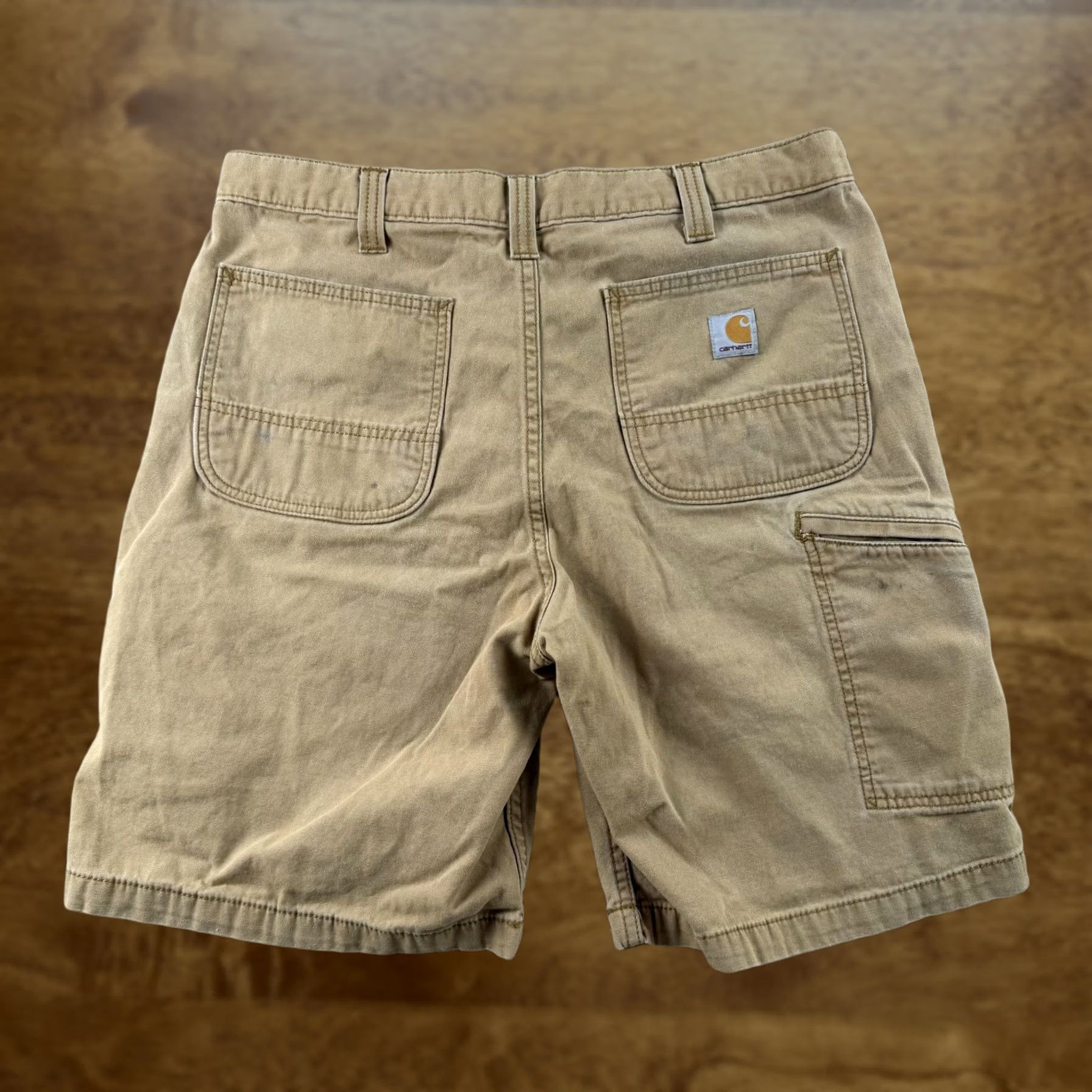 Carhartt Carhartt Cargo Shorts Mens 36 Beige Relaxed Fit Workwear Distressed Canvas Size US 36 / EU 52 - 1 Thumbnail