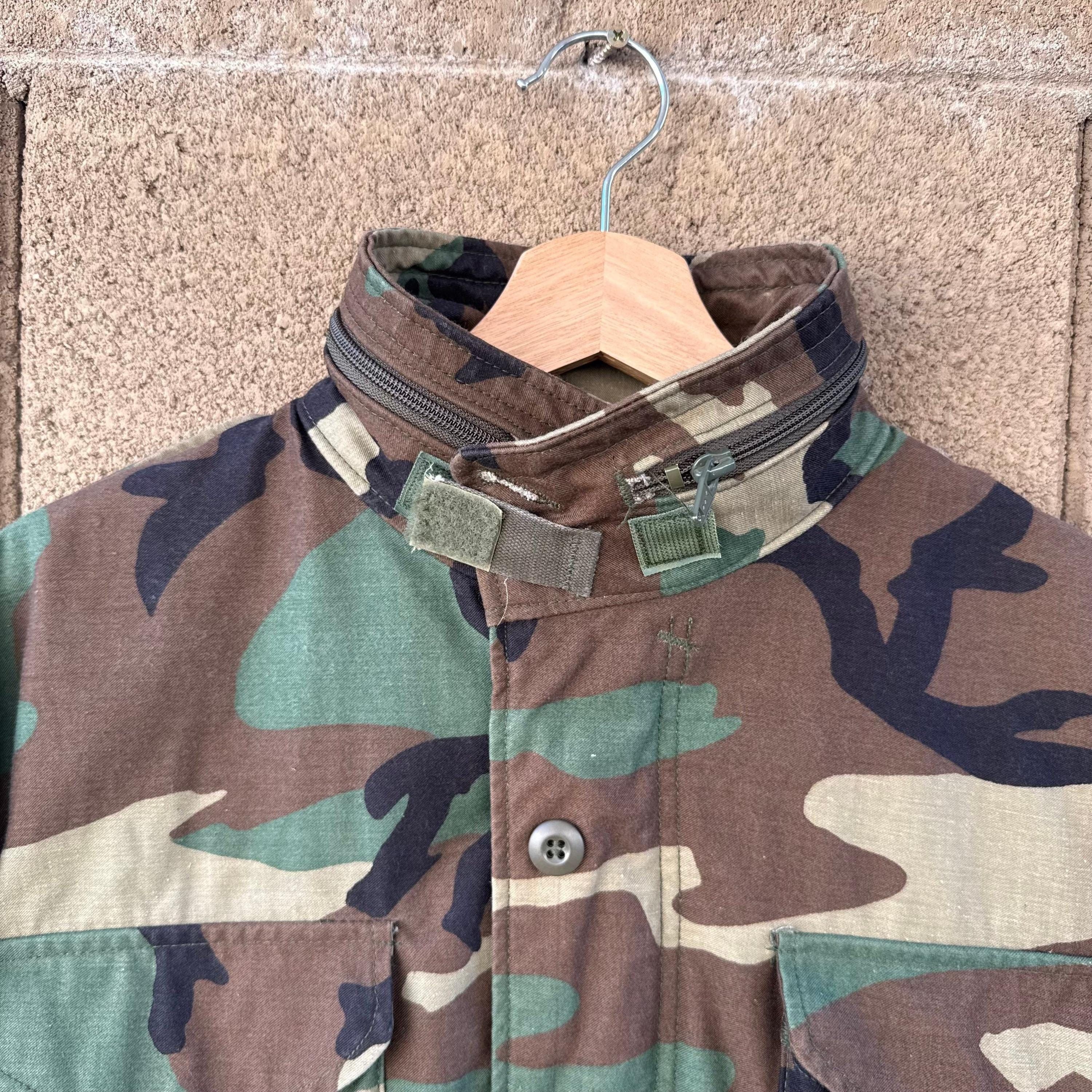 Vintage 91' US Military Woodland Camo Field Jacket Size US M / EU 48-50 / 2 - 7 Thumbnail