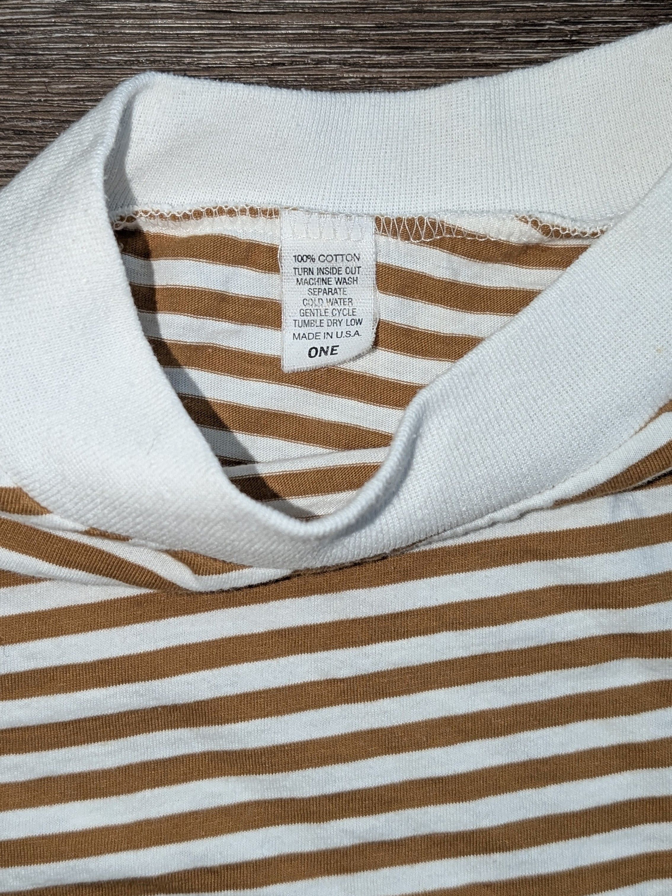 Vintage Vintage Billiard Table yellow striped t-shirt Size US L / EU 52-54 / 3 - 4 Thumbnail