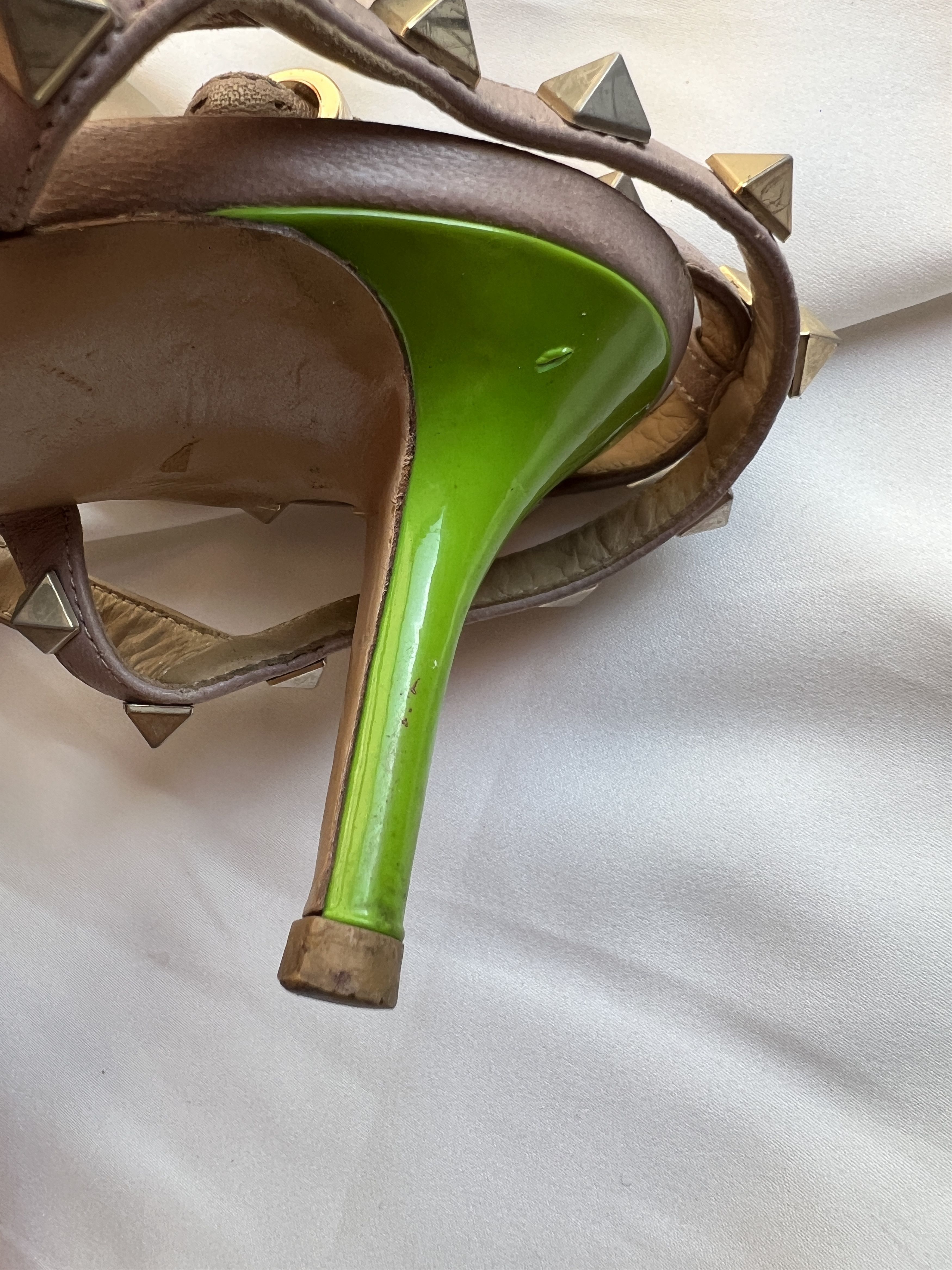 Valentino Authentic Valentino Garavani Rockstud heels Size US 6.5 / IT 36.5 - 6 Thumbnail