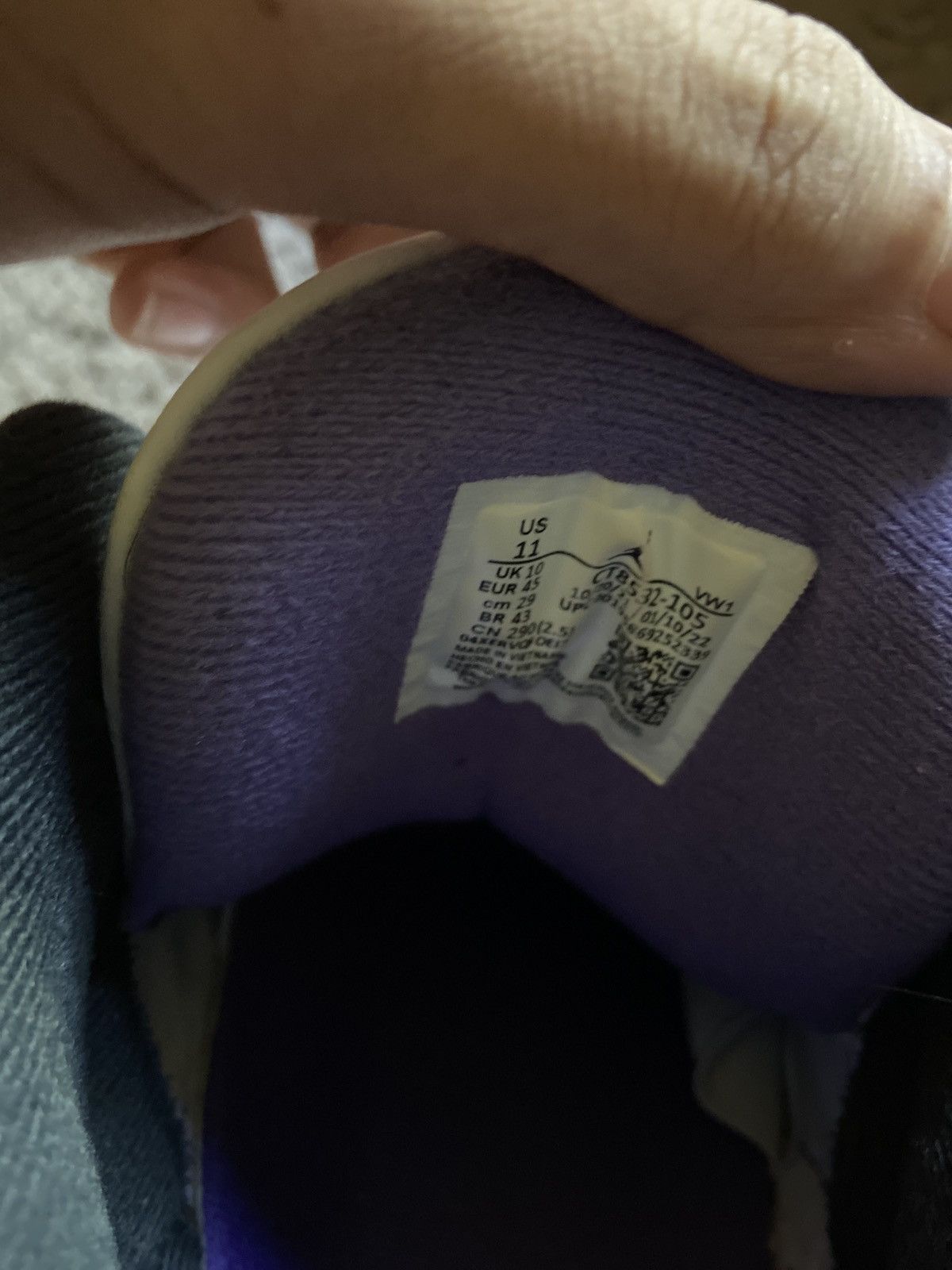 Jordan 3 “Dark Iris”