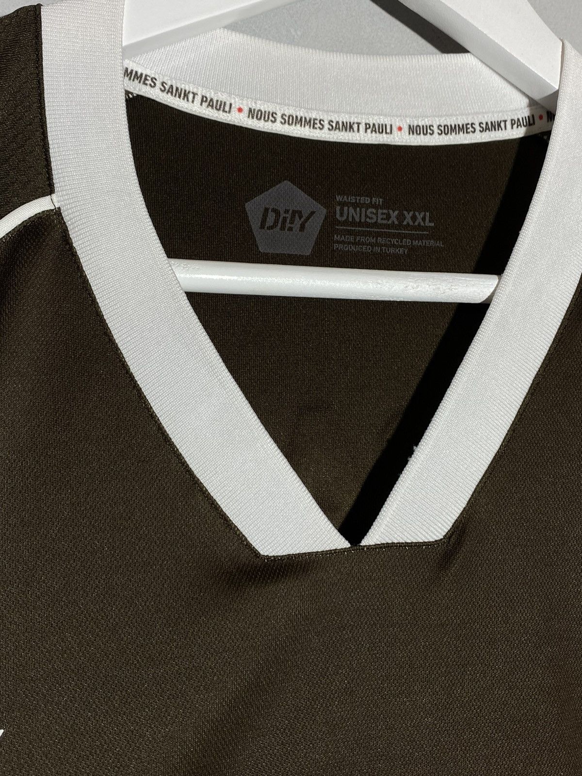 Other St. Pauli 2023/24 Home Football Shirt Soccer Jersey Size US XXL / EU 58 / 5 - 7 Thumbnail