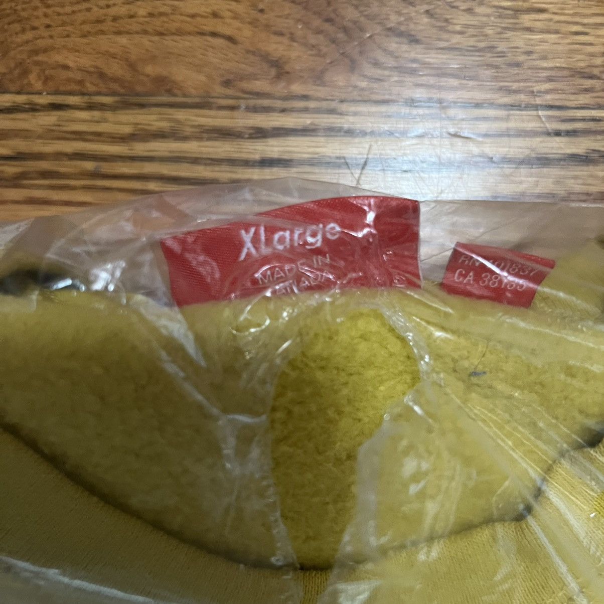 Supreme Supreme Box Logo Crewneck FW18 Mustard Size: XL Size US XL / EU 56 / 4 - 3 Thumbnail