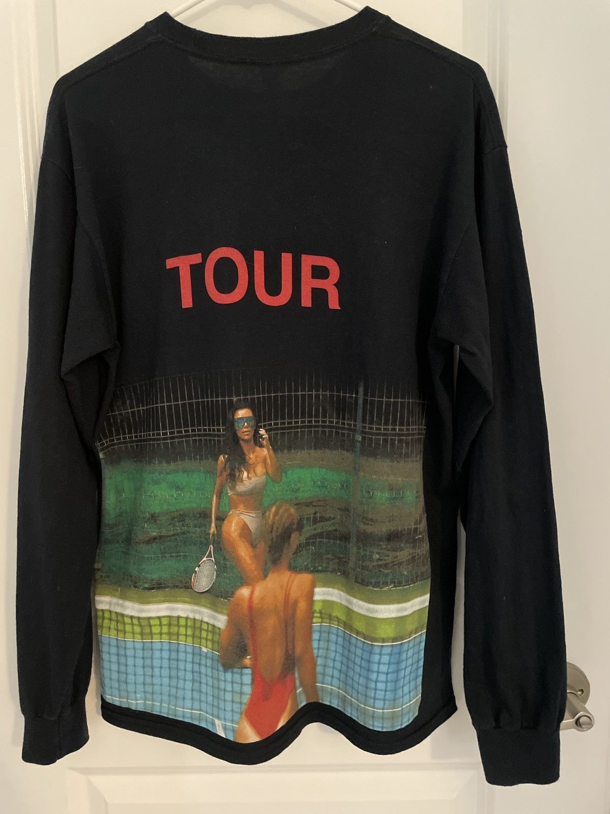 Gildan Saint Pablo “tour “ tee size medium Size US M / EU 48-50 / 2 - 2 Thumbnail