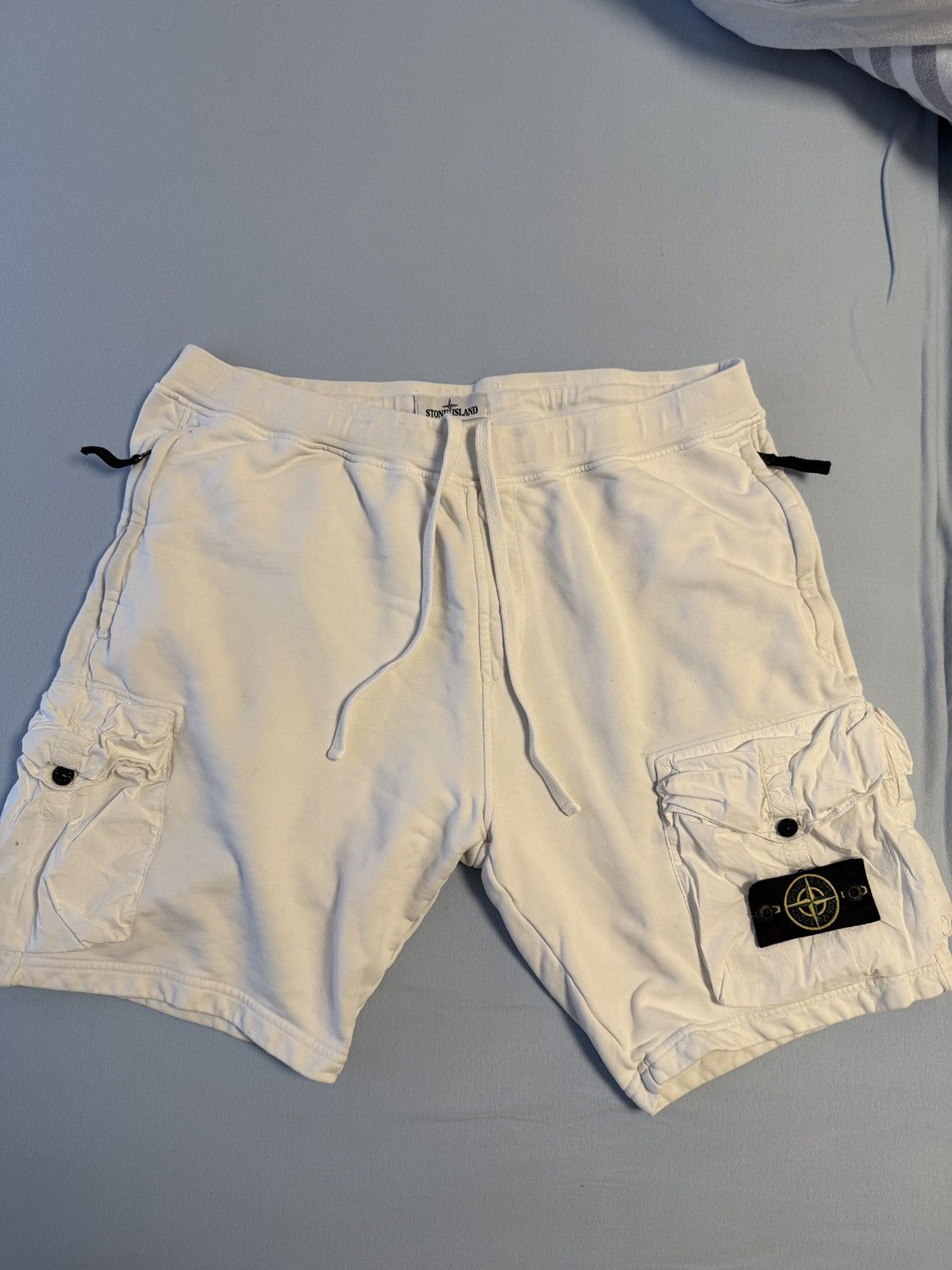 Stone Island Bermuda cargo Shorts XXL Size US 44 / EU 60 - 1 Thumbnail