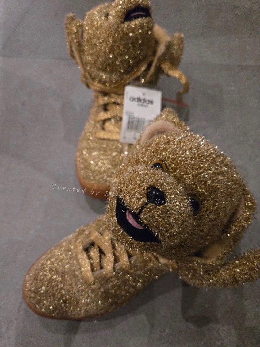 Jeremy Scott adidas x Jeremy Scott Gold Bear Size US 8.5 / EU 41-42 - 1 Thumbnail