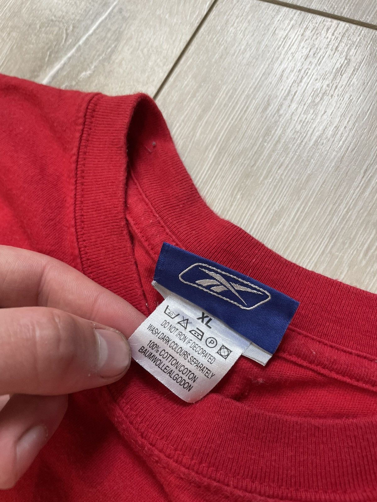 Reebok × Vintage Vintage Reebok Liverpool UEFA 2006 Final Winner Red T-shirt Size US XL / EU 56 / 4 - 6 Thumbnail