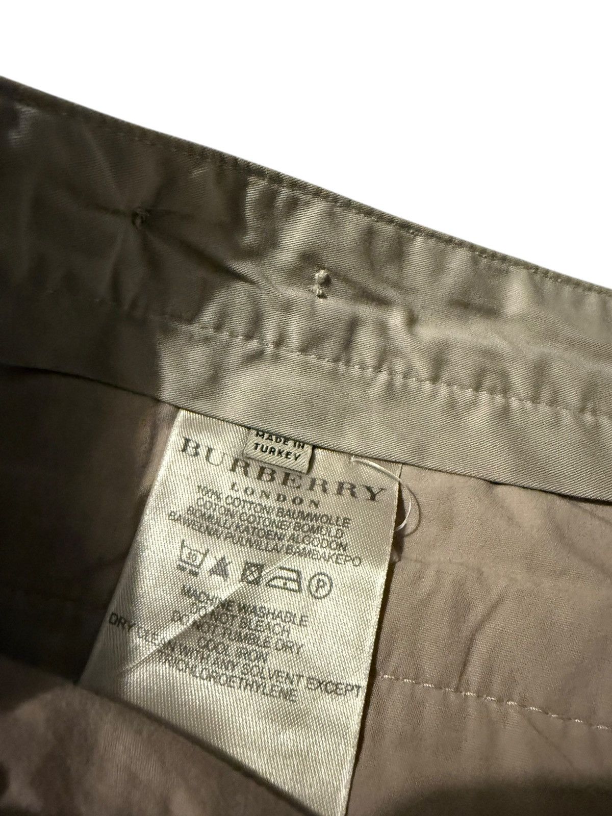 Burberry Burberry Pants Beige Size US 36 / EU 52 - 2 Thumbnail