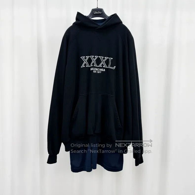 Balenciaga Balenciaga Embroidered Letter Fake Two-Piece Hoodie Size US S / EU 44-46 / 1 - 1 Thumbnail