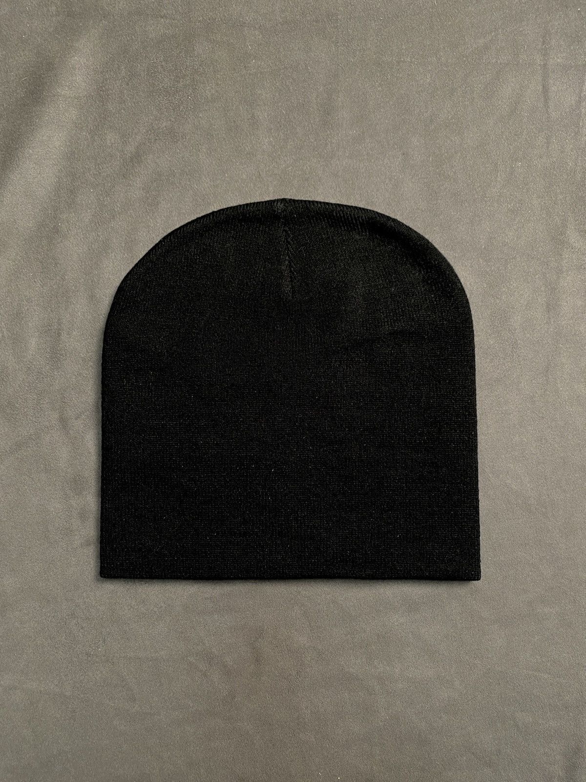 Japanese Brand Deadstock Bjork Graphic No Cuff Black Beanie Hats OS Size ONE SIZE - 4 Thumbnail
