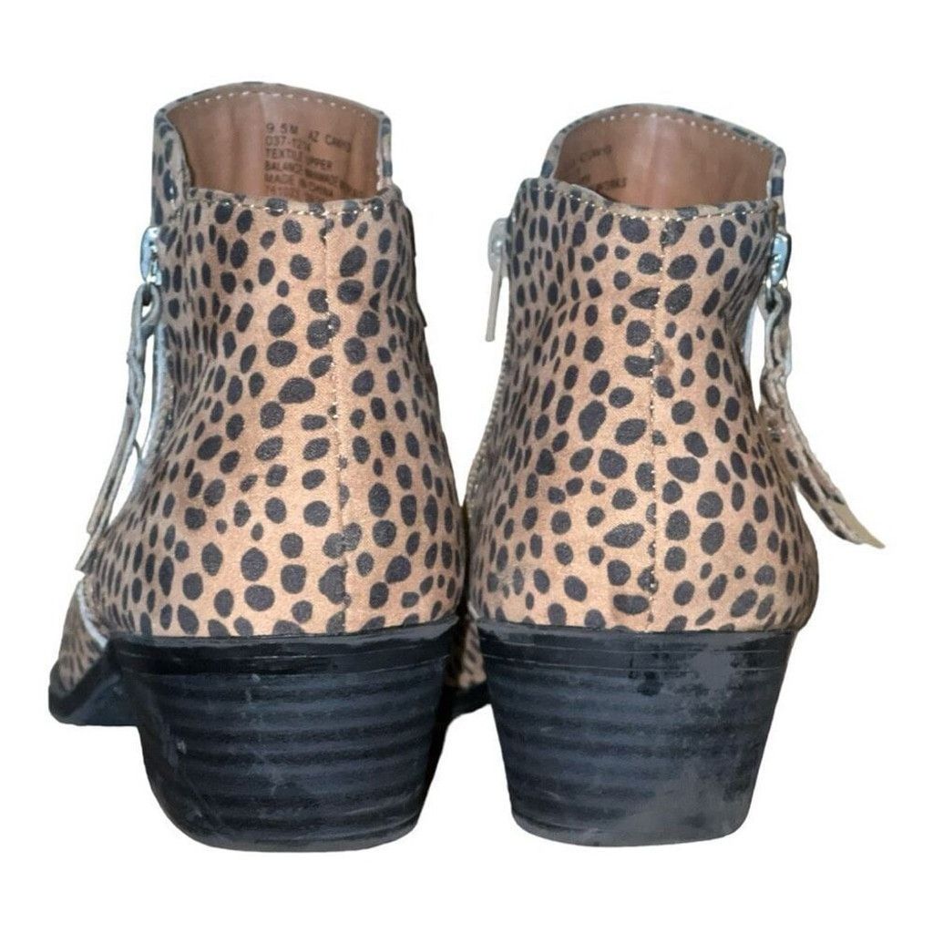 Arizona Jean Co. Arizona Womens Spotted Animal Canyon Block Heel Booties Size US 9.5 / IT 39.5 - 5 Thumbnail