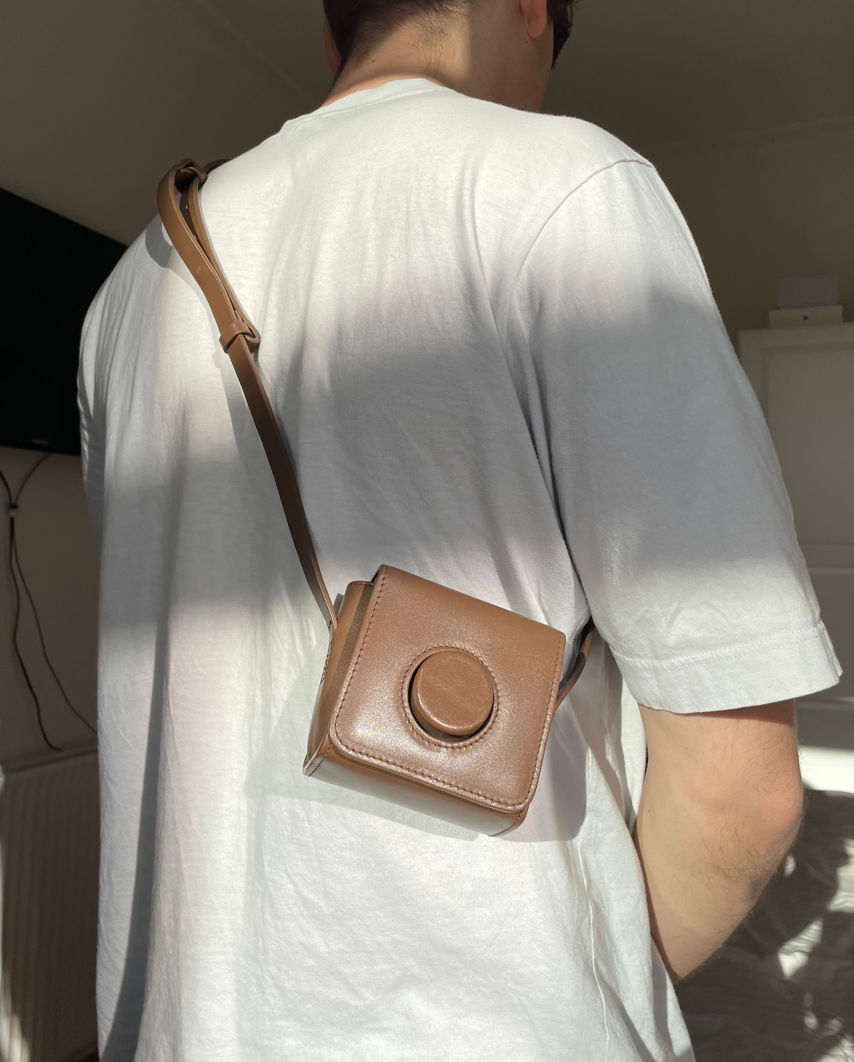 Lemaire Mini Camera Bag SSENSE Exclusive Taupe Size ONE SIZE - 5 Thumbnail