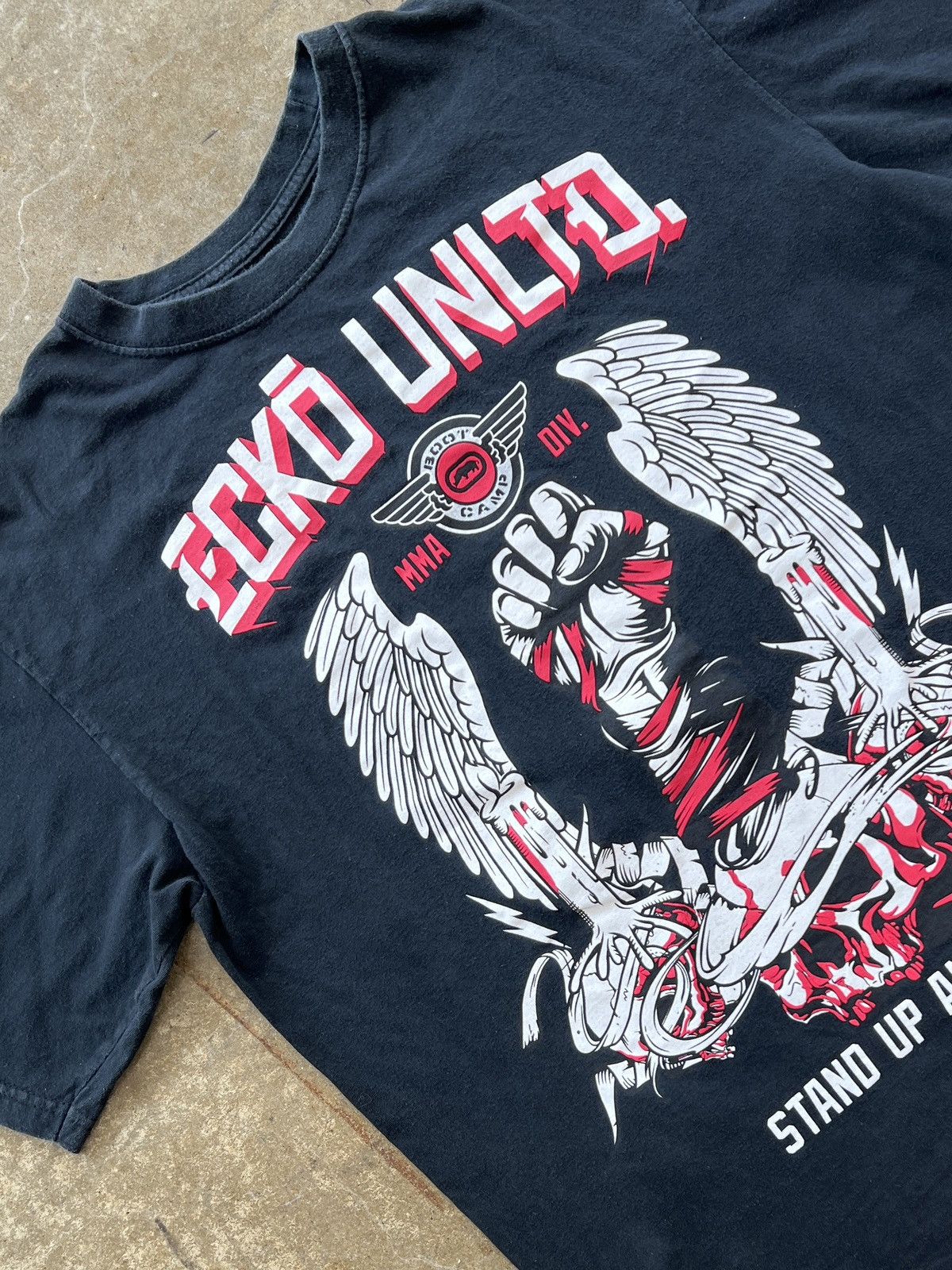 Ecko Unltd. Ecko Unltd Fist Angel Wings Stand Up and Trade XXL Size US XXL / EU 58 / 5 - 1 Thumbnail