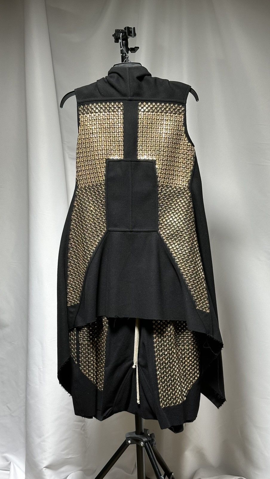 Rick Owens Rick Owens FW15 SPHINX Embroidered wool pod shorts (44IT) Size 30" / US 8 / IT 44 - 6 Thumbnail