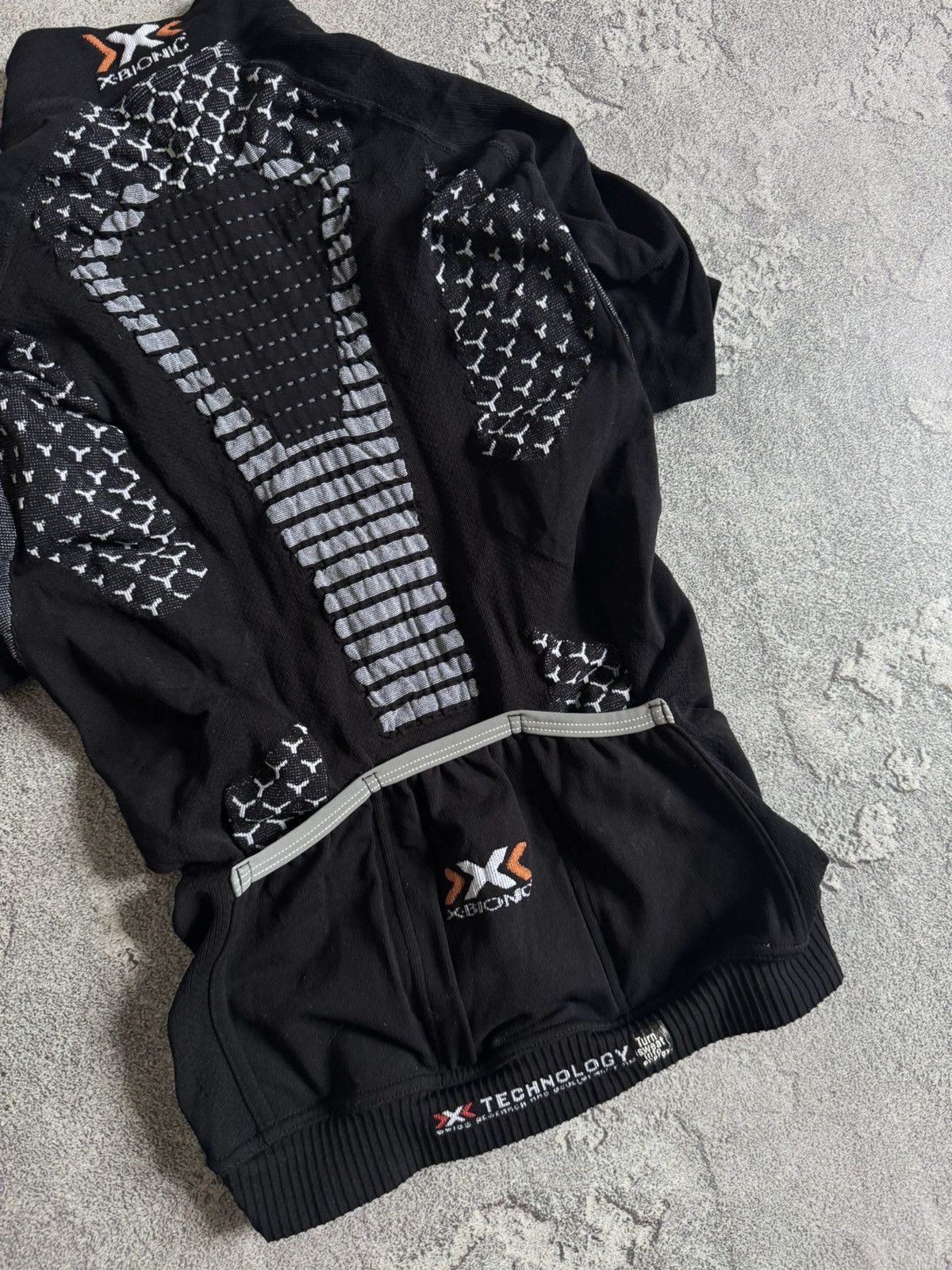 Designer XBIONIC zip outdoor cycling 🚴 jersey top tee t-shirt Size L / US 10 / IT 46 - 13 Thumbnail