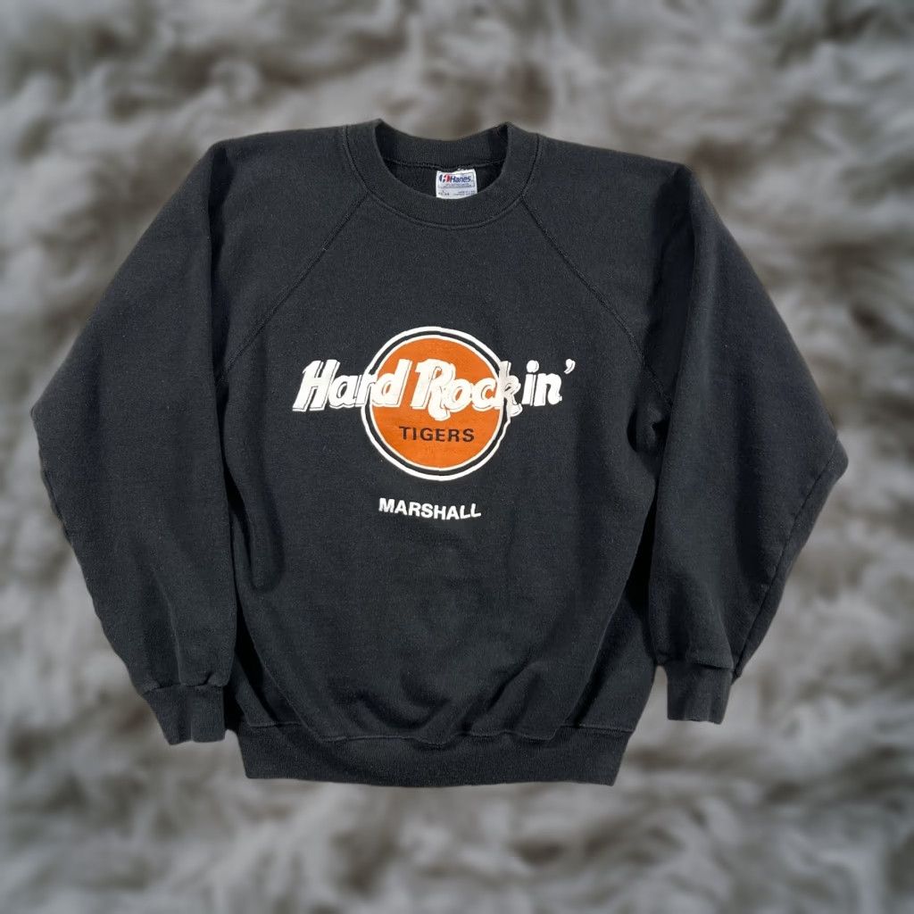 Hanes VINTAGE Marshall Tigers Crewneck Sweatshirt Hanes Adult Large Black Football 80s 90s USA Mens Sweatshirt Crew Neck Long Sleeve Pullover Size US L / EU 52-54 / 3 - 1 Thumbnail