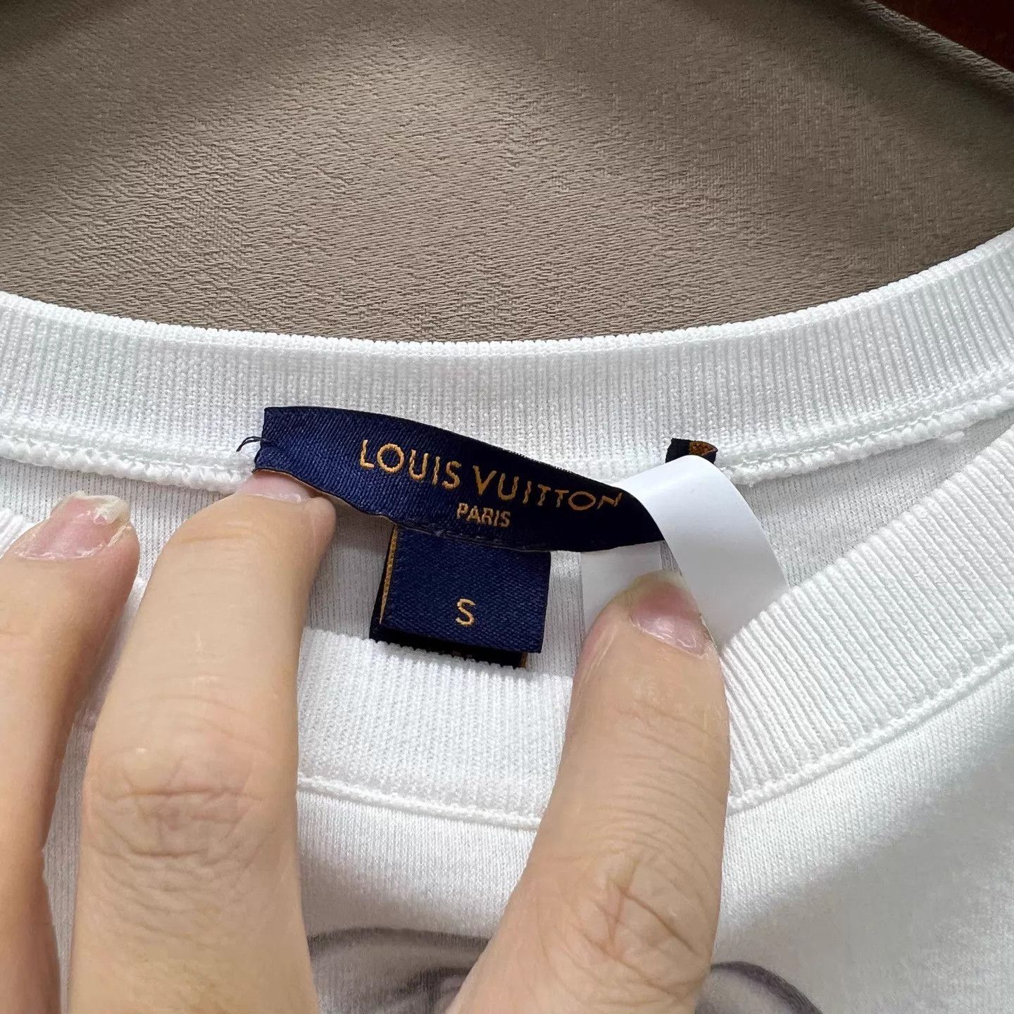 Louis Vuitton LV 99 New Zipper Print White Short-Sleeve Tee S Size S / US 4 / IT 40 - 3 Thumbnail