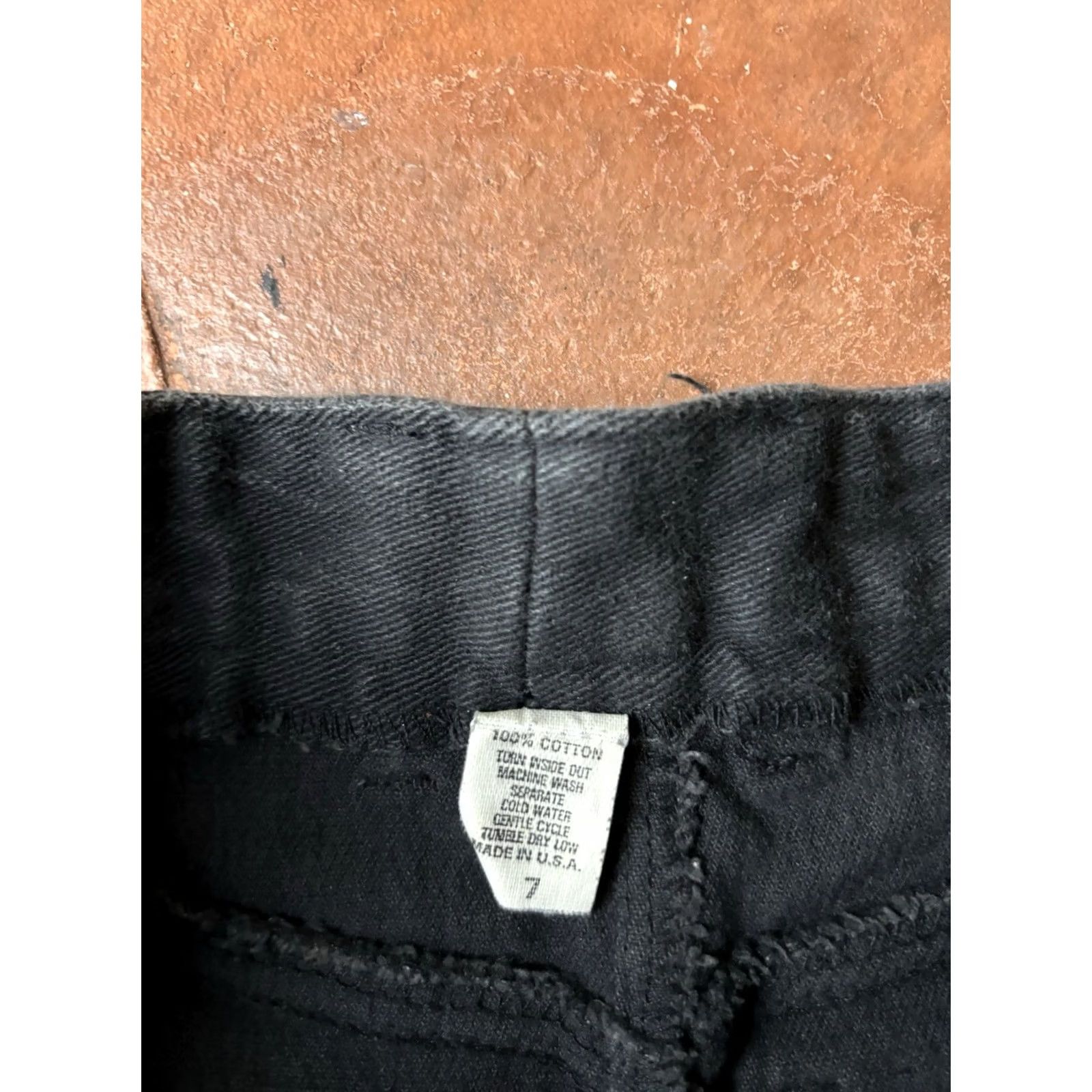 Vintage VINTAGE Kimberly Pants Women’s 7 Black Tapered Leg Zip Bow Ankle Zip 70s Chino Hippie Size 28" / US 6 / IT 42 - 3 Thumbnail