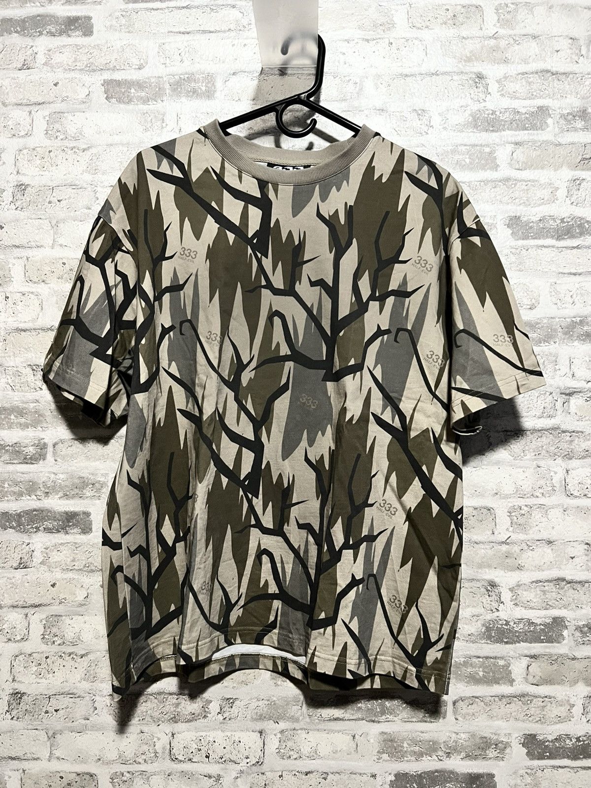 HALF EVIL - HUNTER CAMO TEE LARGE