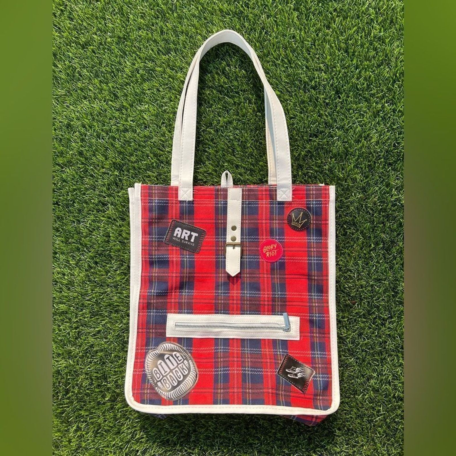 Disney Disney cruella deville tote bag 101 dalmations Size ONE SIZE - 1 Thumbnail