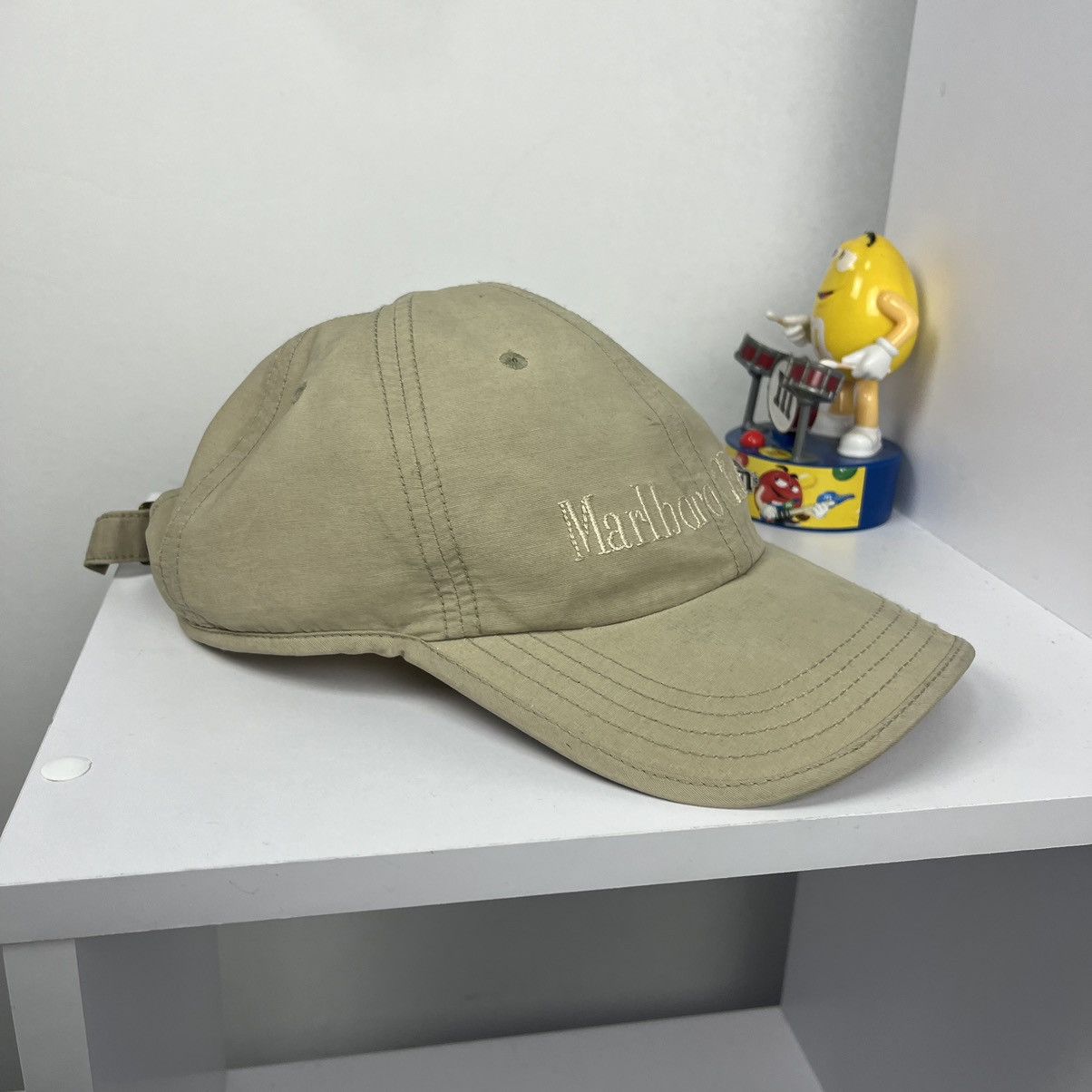 Marlboro Classics × Vintage 🎞️VINTAGE🎞️ Marlboro Classics Quality Label Beige sponsor Cap Size ONE SIZE - 4 Thumbnail
