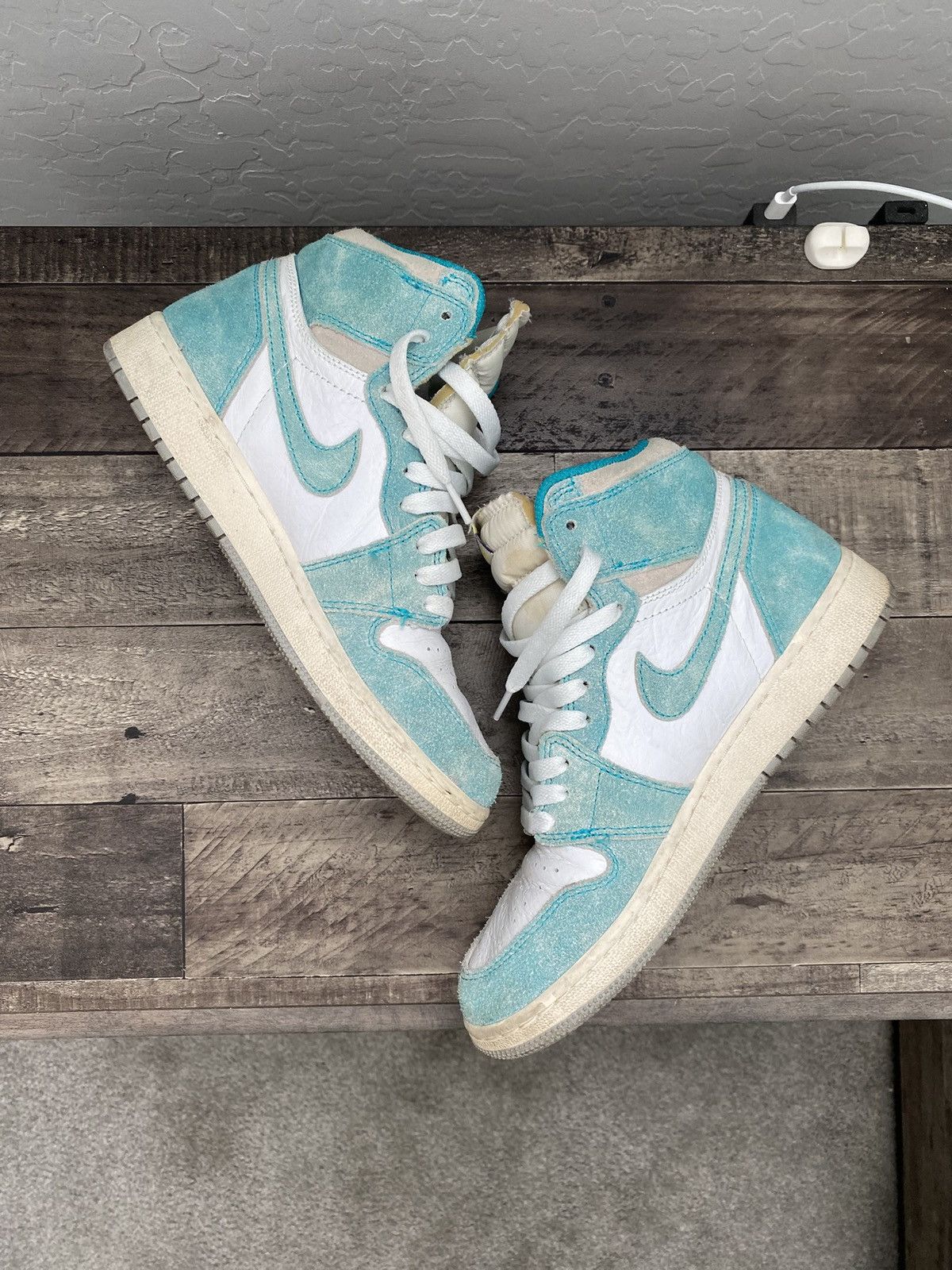 Jordan Brand Jordan 1 Turbo Green Size US 6 / EU 39 - 2 Thumbnail