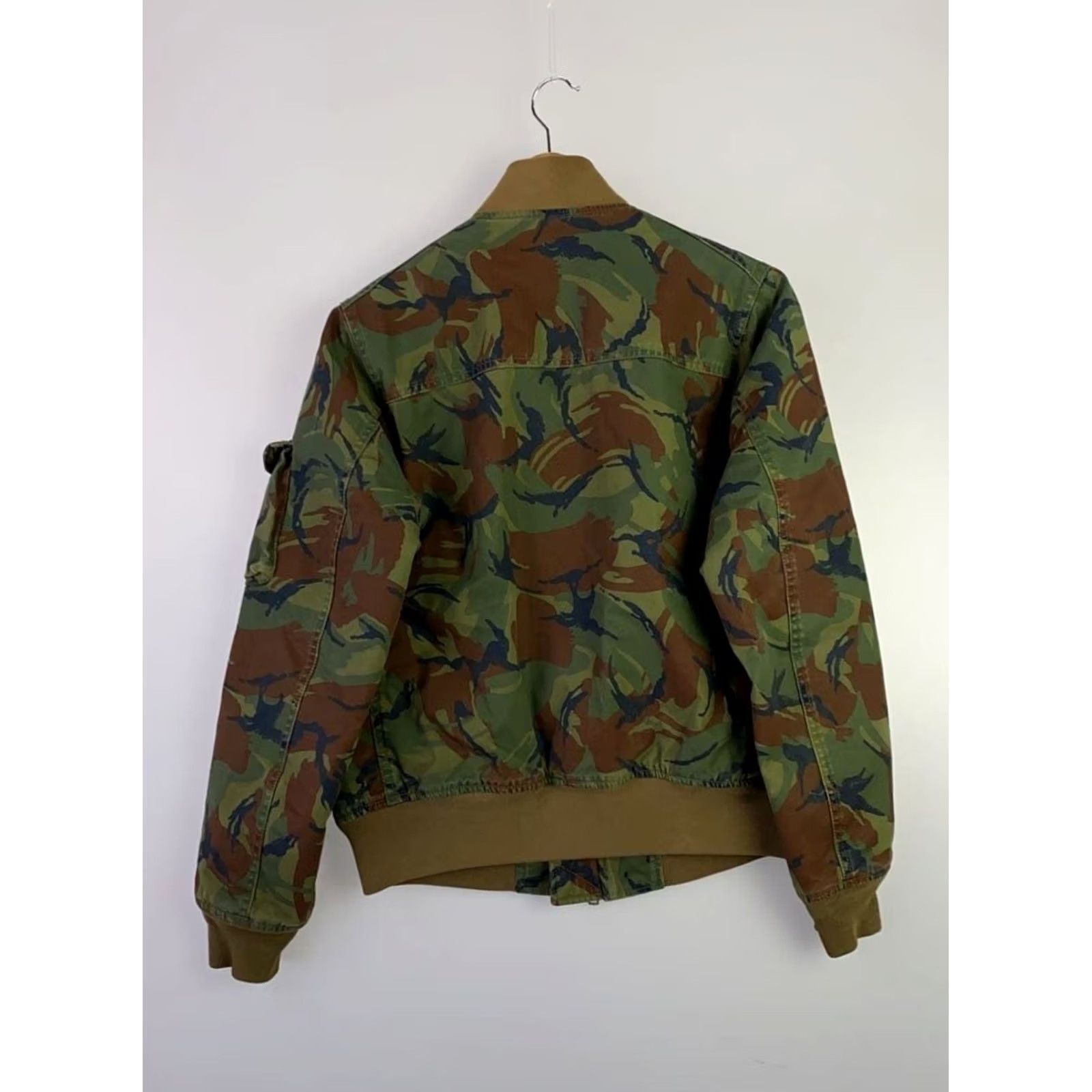 The North Face Purple Label THE NORTH FACE PURPLE LABEL mens CAMOUFLAGE MOUNTAIN FIELD JACKET khaki S USED Size US S / EU 44-46 / 1 - 2 Thumbnail