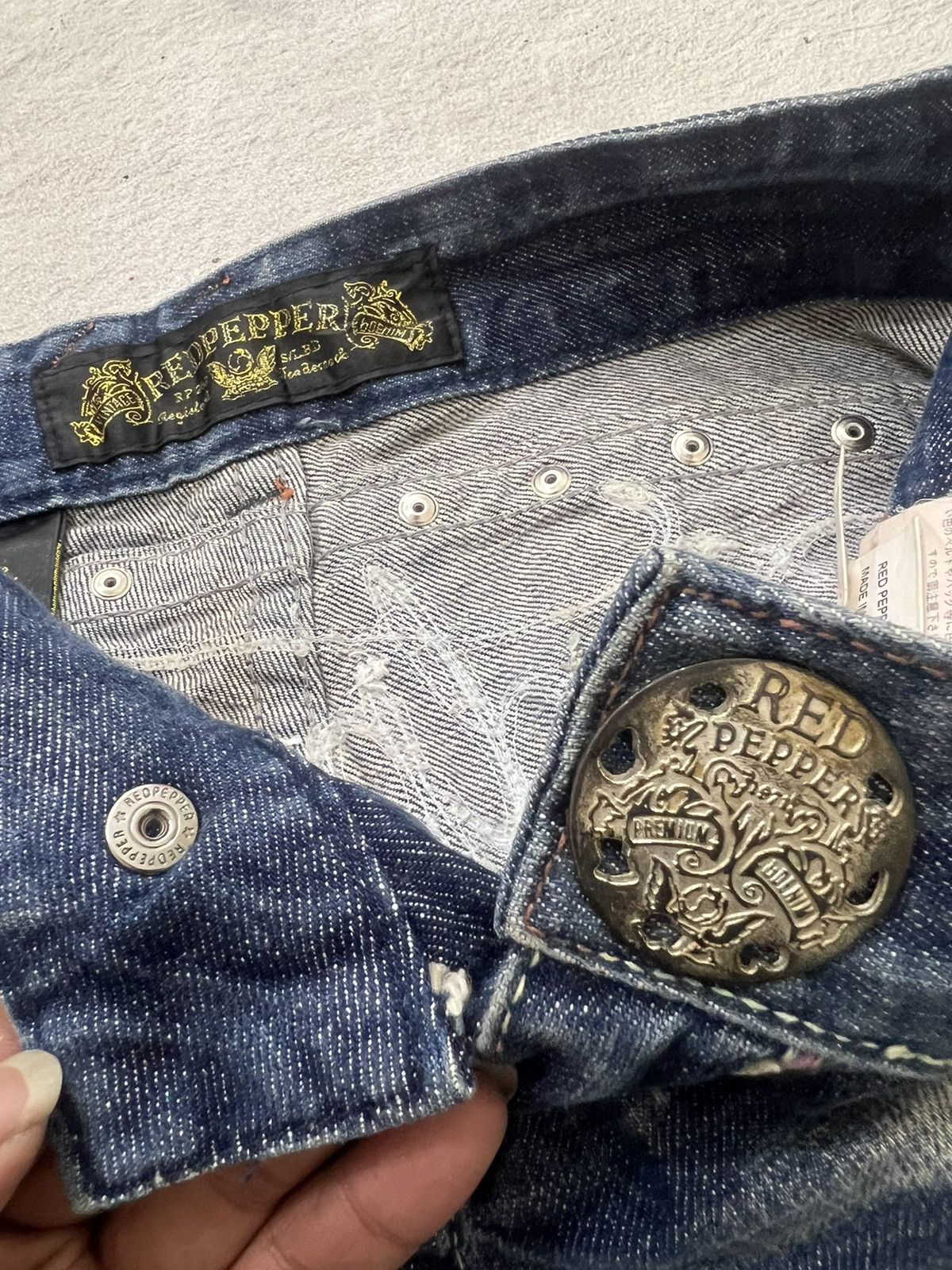 If Six Was Nine 2000s Red Pepper Studded Embroidery Flare Wash Jeans y2k Lgb Size US 28 / EU 44 - 5 Thumbnail