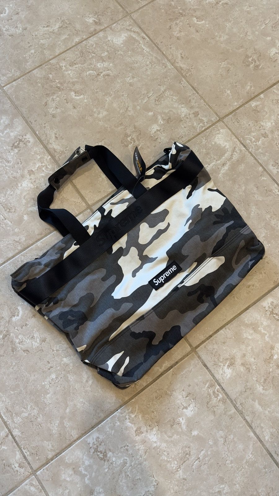 Supreme Supreme Mesh Tote Bag - TrueTimber Kanati Camo