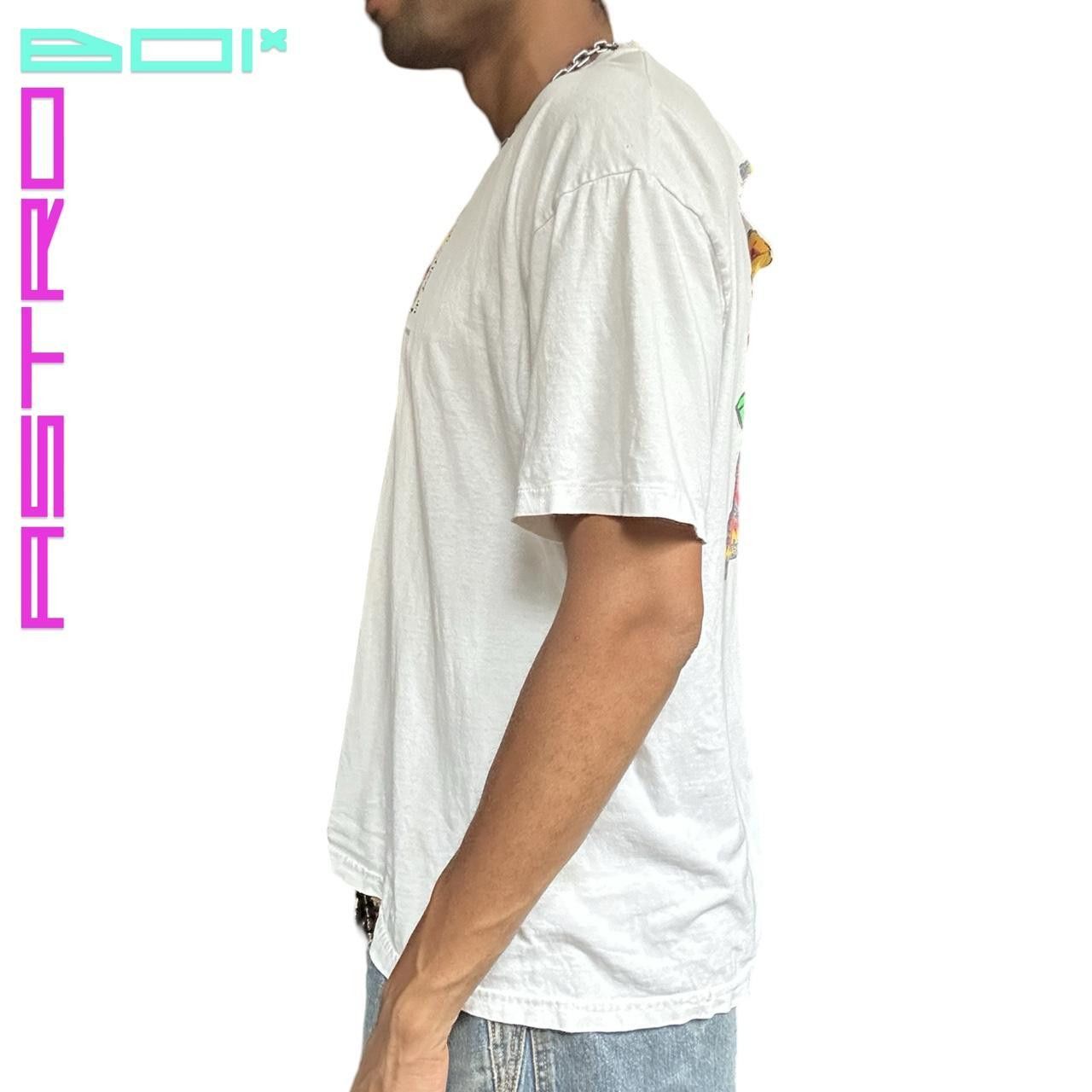 Other Vintage 90s White Ripped Graphic T-shirt - XL Size US XL / EU 56 / 4 - 5 Thumbnail