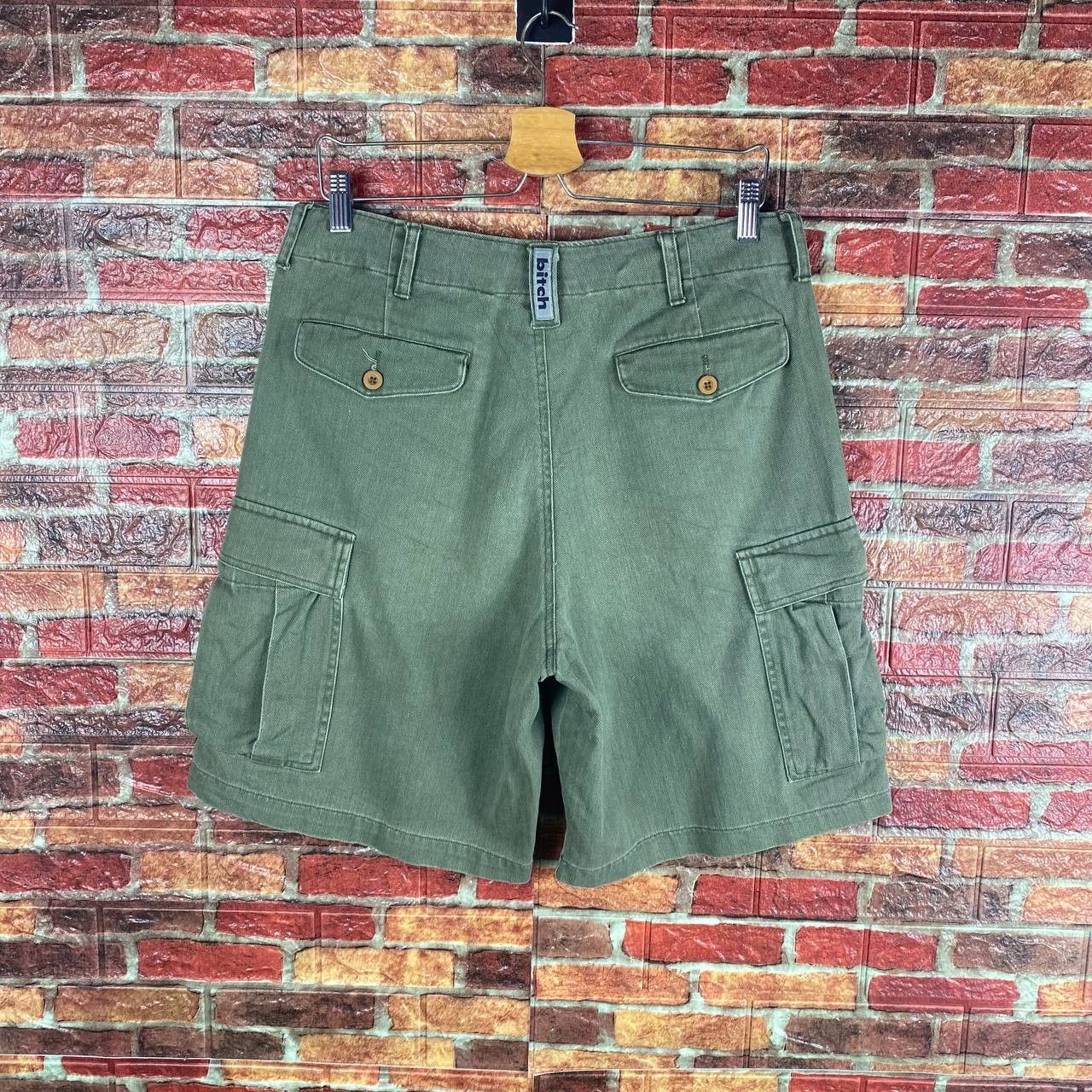 Vintage VINTAGE BITCH SHORTPANT GREEN MILITARY W32 Size US 32 / EU 48 - 4 Thumbnail
