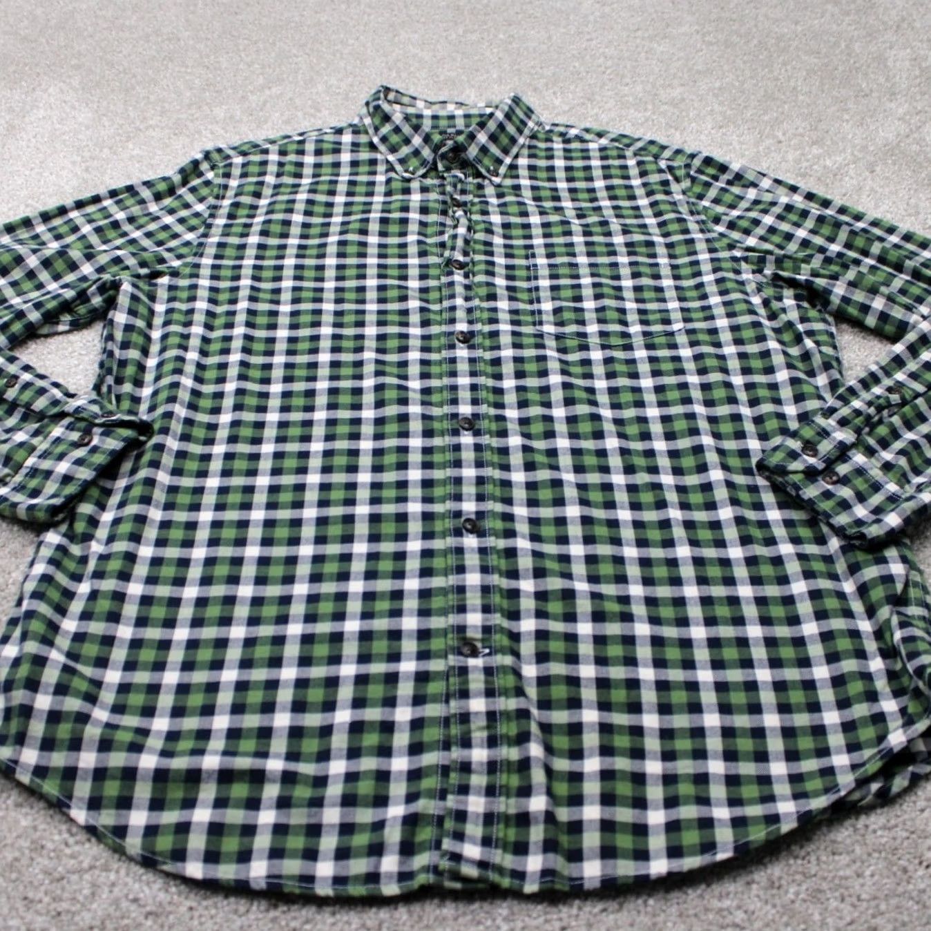Banana Republic Banana Republic Luxe Flannel Shirt Mens Large Green/Black Camden Fit Cotton L/S Size US L / EU 52-54 / 3 - 3 Thumbnail