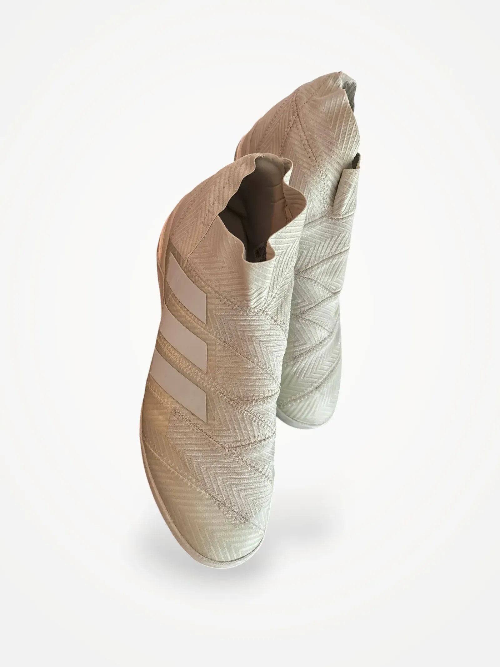 Adidas Adidas Shoes Size US 10 / EU 43 - 1 Thumbnail