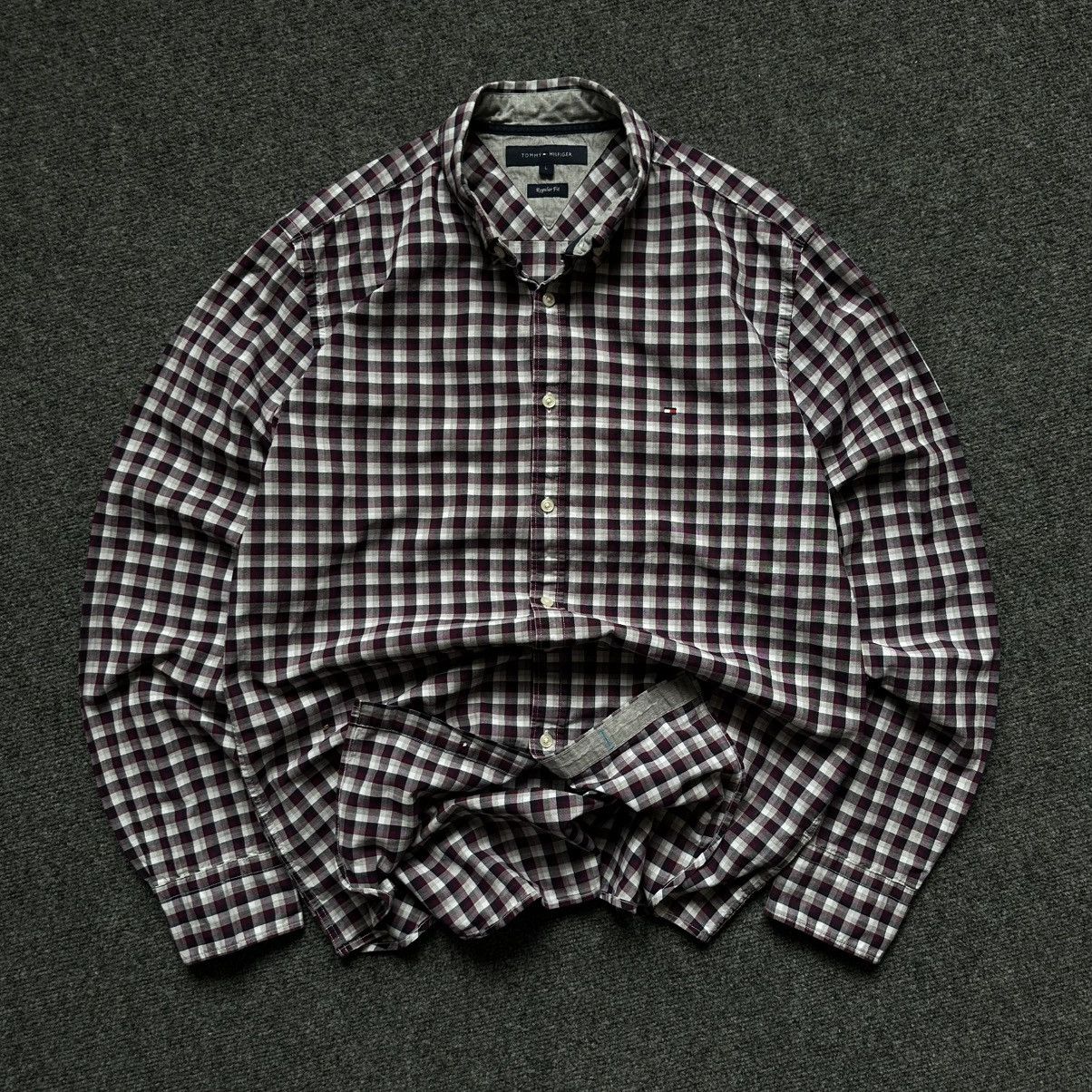 Tommy Hilfiger Luxury Tommy Hilfiger Checked Shirt Button Up Size L Regular Size US L / EU 52-54 / 3 - 1 Thumbnail