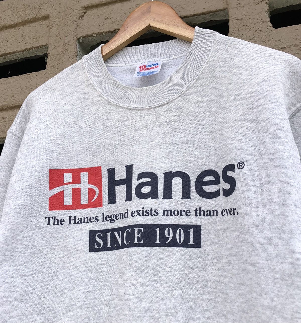Vintage Vintage 90s Hanes Print Logo Sweatshirt Size US M / EU 48-50 / 2 - 10 Thumbnail