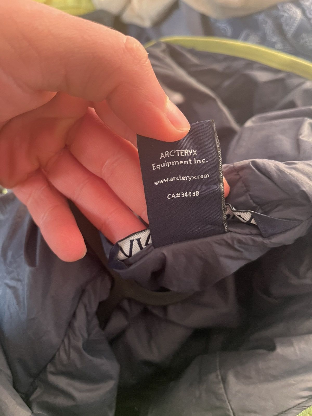 Arc'teryx Arc’teryx atom jacket authentic navy gorpcore streetwear Size US S / EU 44-46 / 1 - 7 Thumbnail