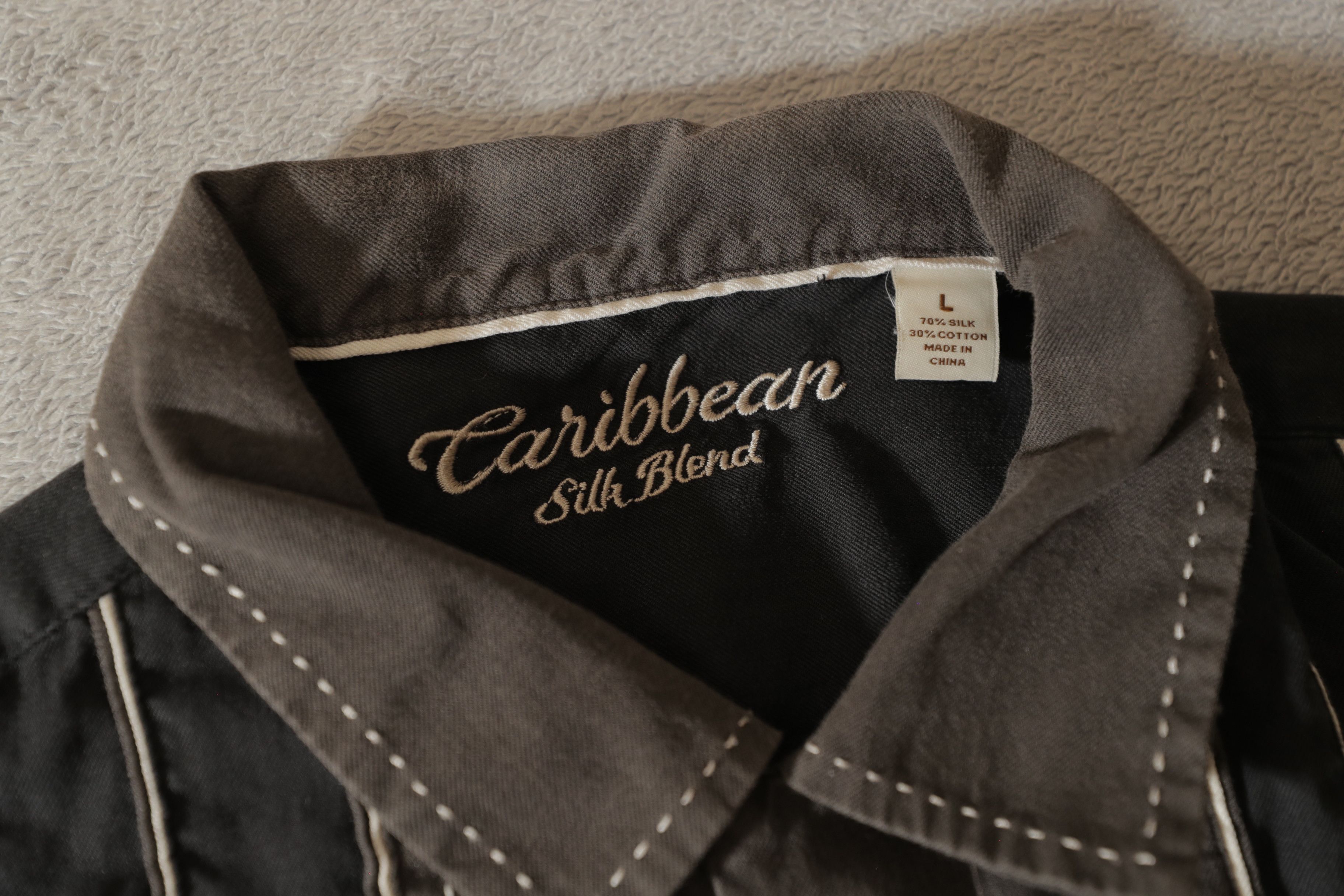 Caribbean Caribbean Silk Blend Short Sleeve Button Up (L) Size US L / EU 52-54 / 3 - 10 Thumbnail