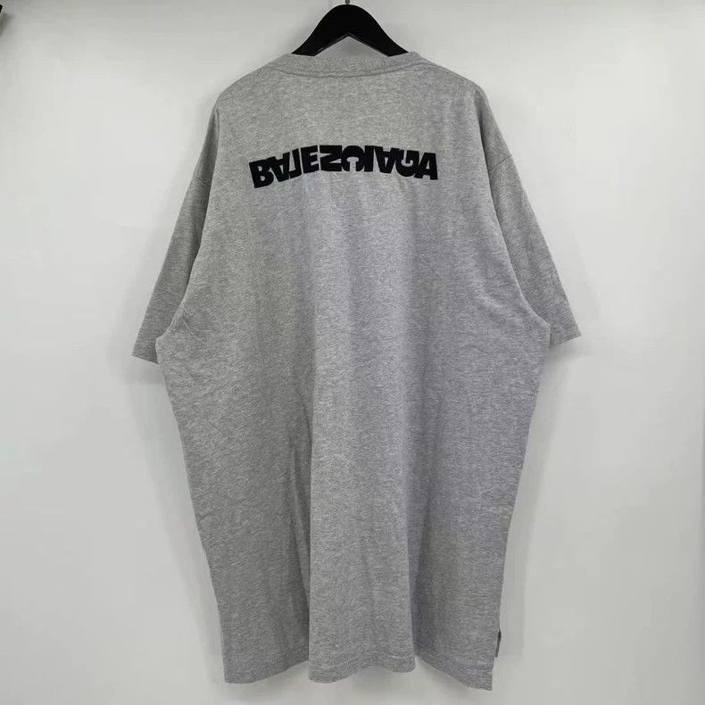 Balenciaga Balenciaga Front and Back Reversed Embroidered Letter Shor Size US XXL / EU 58 / 5 - 2 Thumbnail