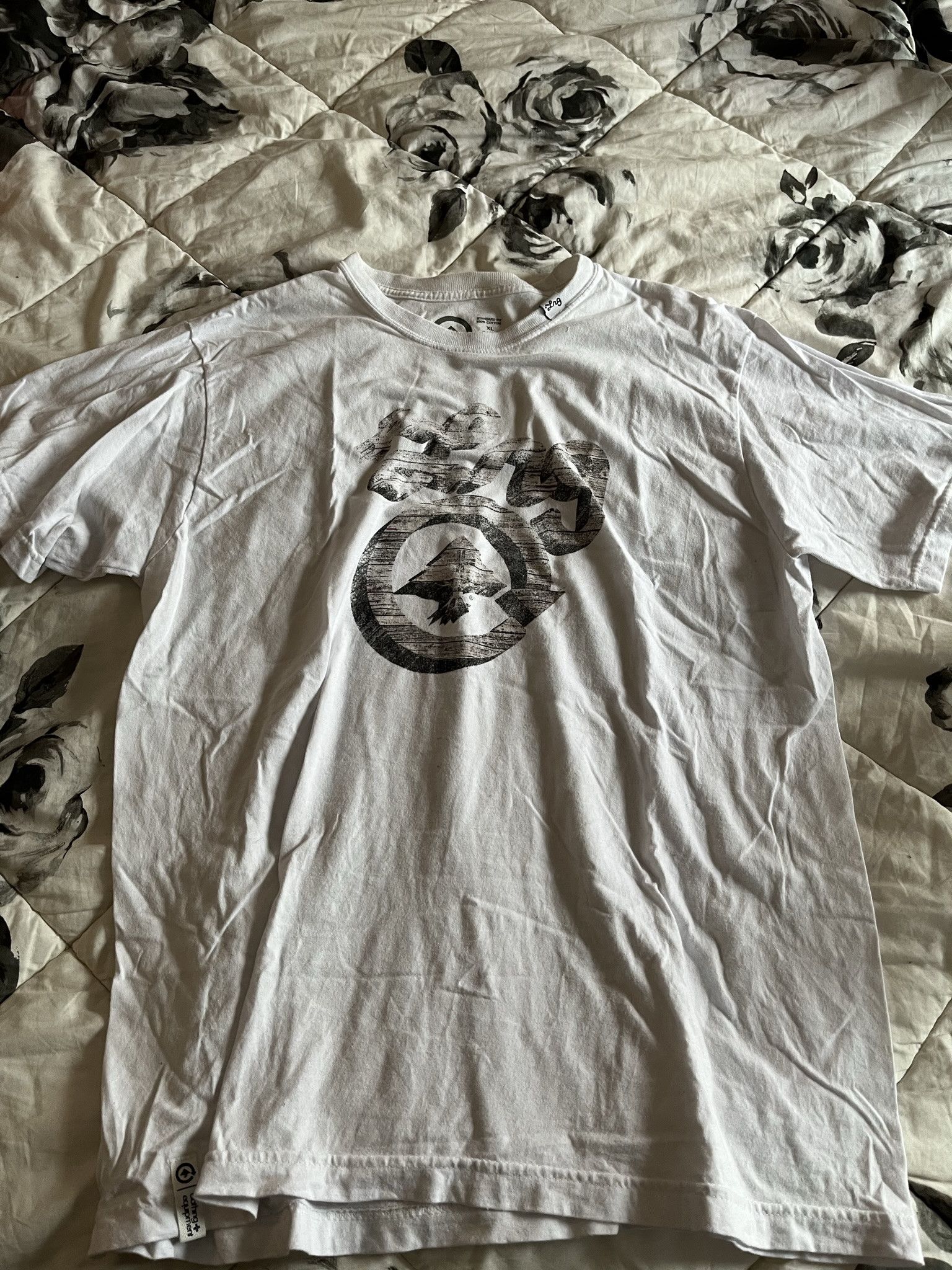 LRG LRG - Men's XL - Hustle Trees Size US XL / EU 56 / 4 - 1 Preview