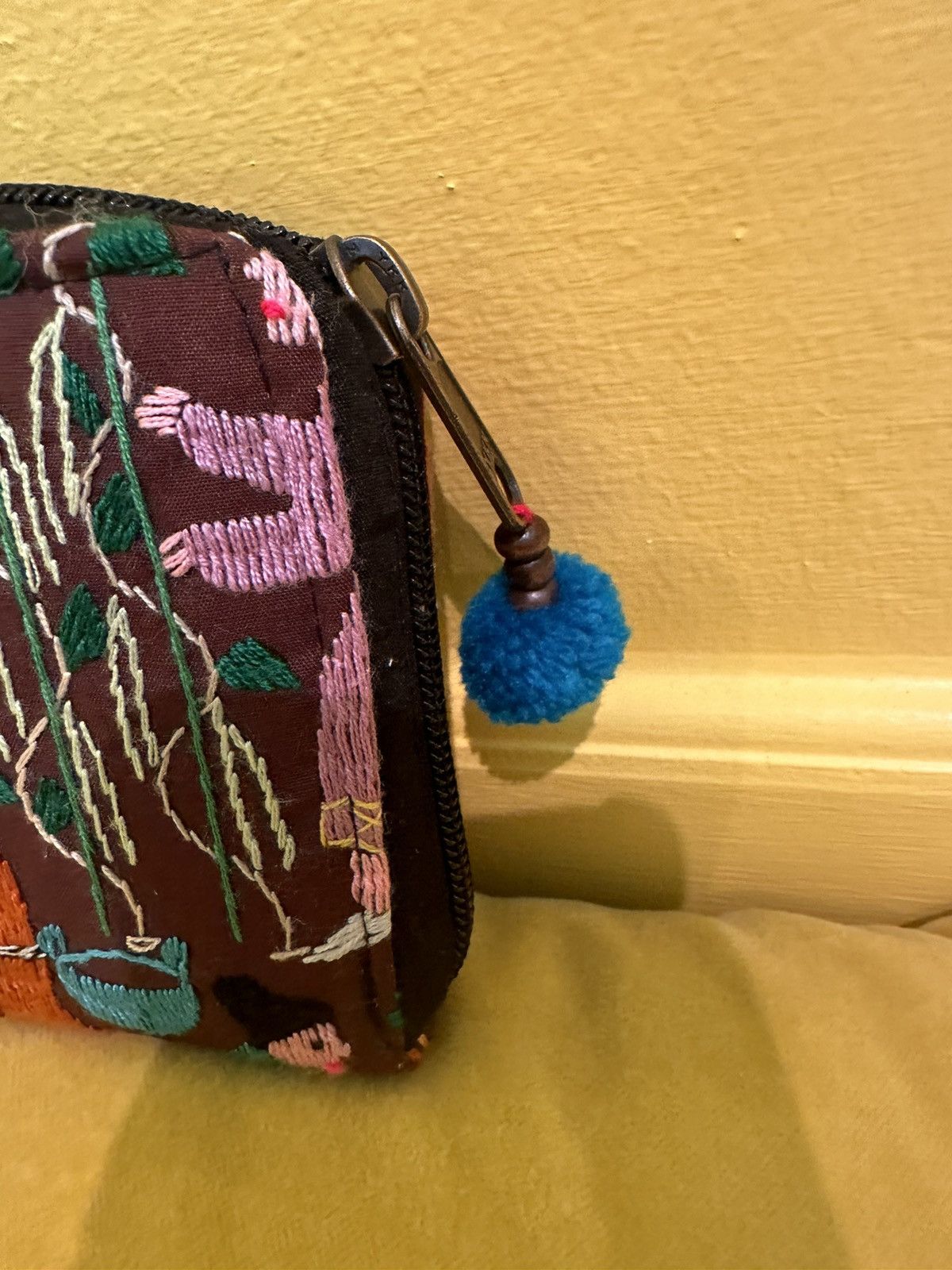 Other Colorful Embroidered Wallet Size ONE SIZE - 10 Thumbnail
