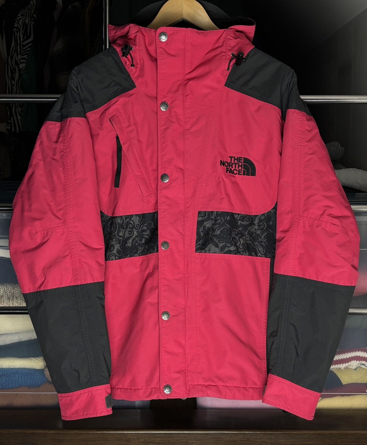 The North Face The North Face Rage Outdoor Gorpcore Winbreaker Jacket Rare Size US M / EU 48-50 / 2 - 1 Thumbnail